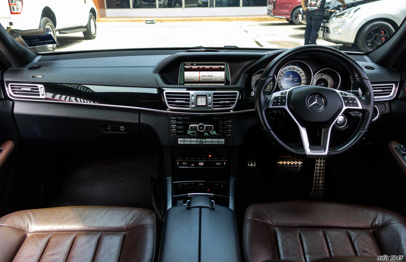 Mercedes-Benz E300 2.2 BLUETEC HYBRID AMG DYNAMIC - ภาพย่อที่ 15