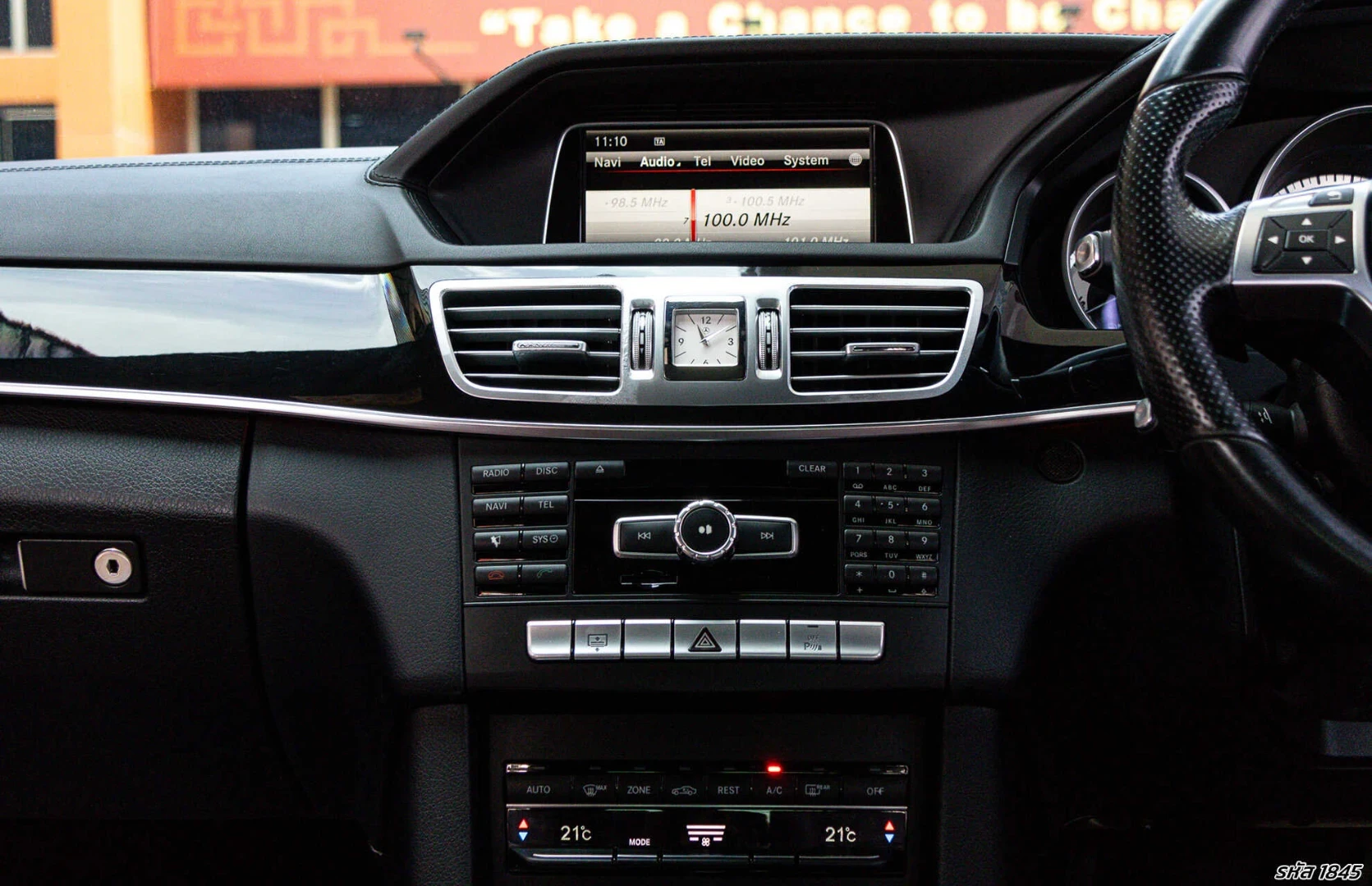 Mercedes-Benz E300 2.2 BLUETEC HYBRID AMG DYNAMIC - ภาพย่อที่ 17