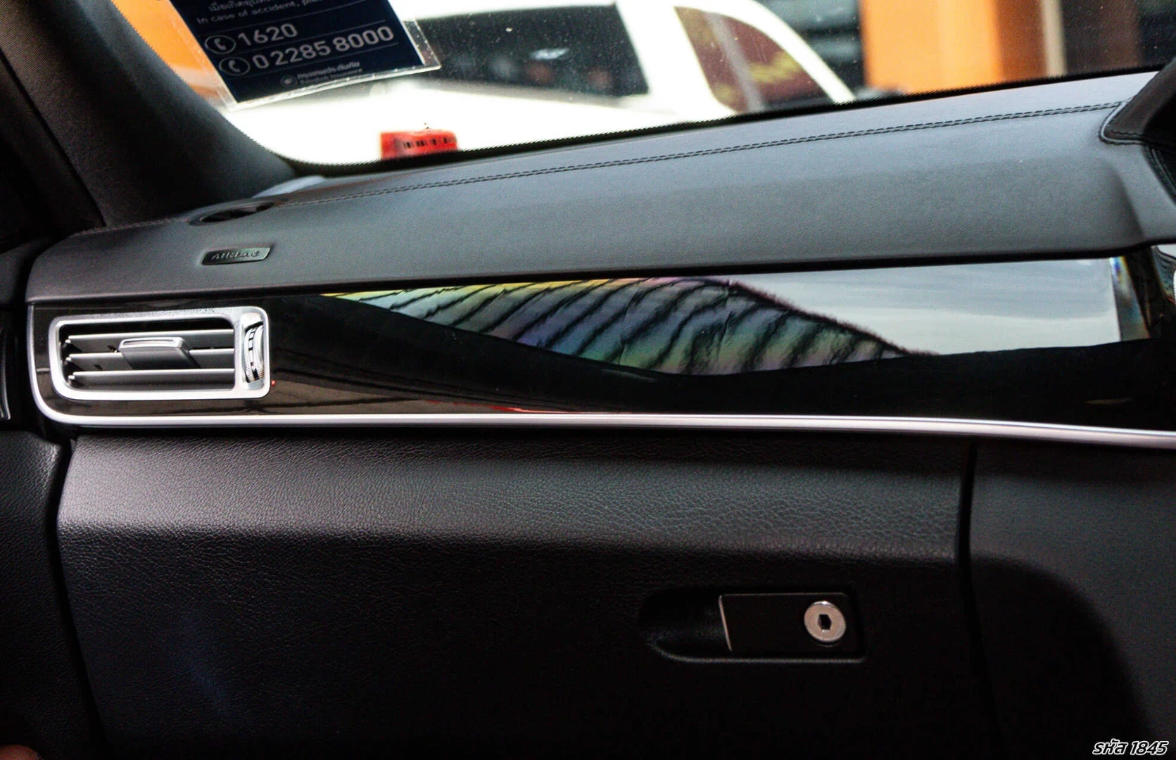 Mercedes-Benz E300 2.2 BLUETEC HYBRID AMG DYNAMIC - ภาพย่อที่ 18