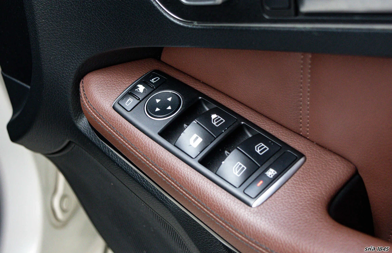 Mercedes-Benz E300 2.2 BLUETEC HYBRID AMG DYNAMIC - ภาพย่อที่ 22