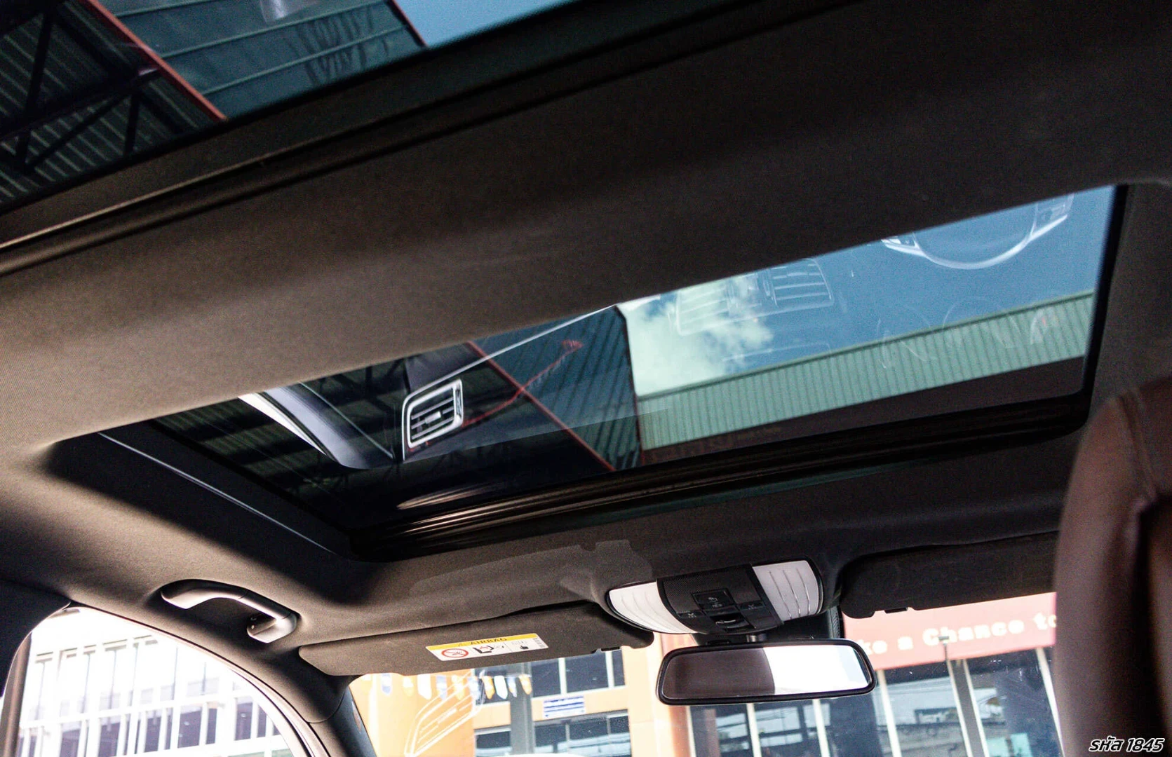 Mercedes-Benz E300 2.2 BLUETEC HYBRID AMG DYNAMIC - ภาพย่อที่ 23