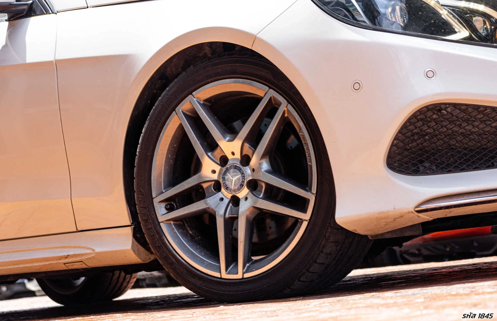Mercedes-Benz E300 2.2 BLUETEC HYBRID AMG DYNAMIC - ภาพย่อที่ 6