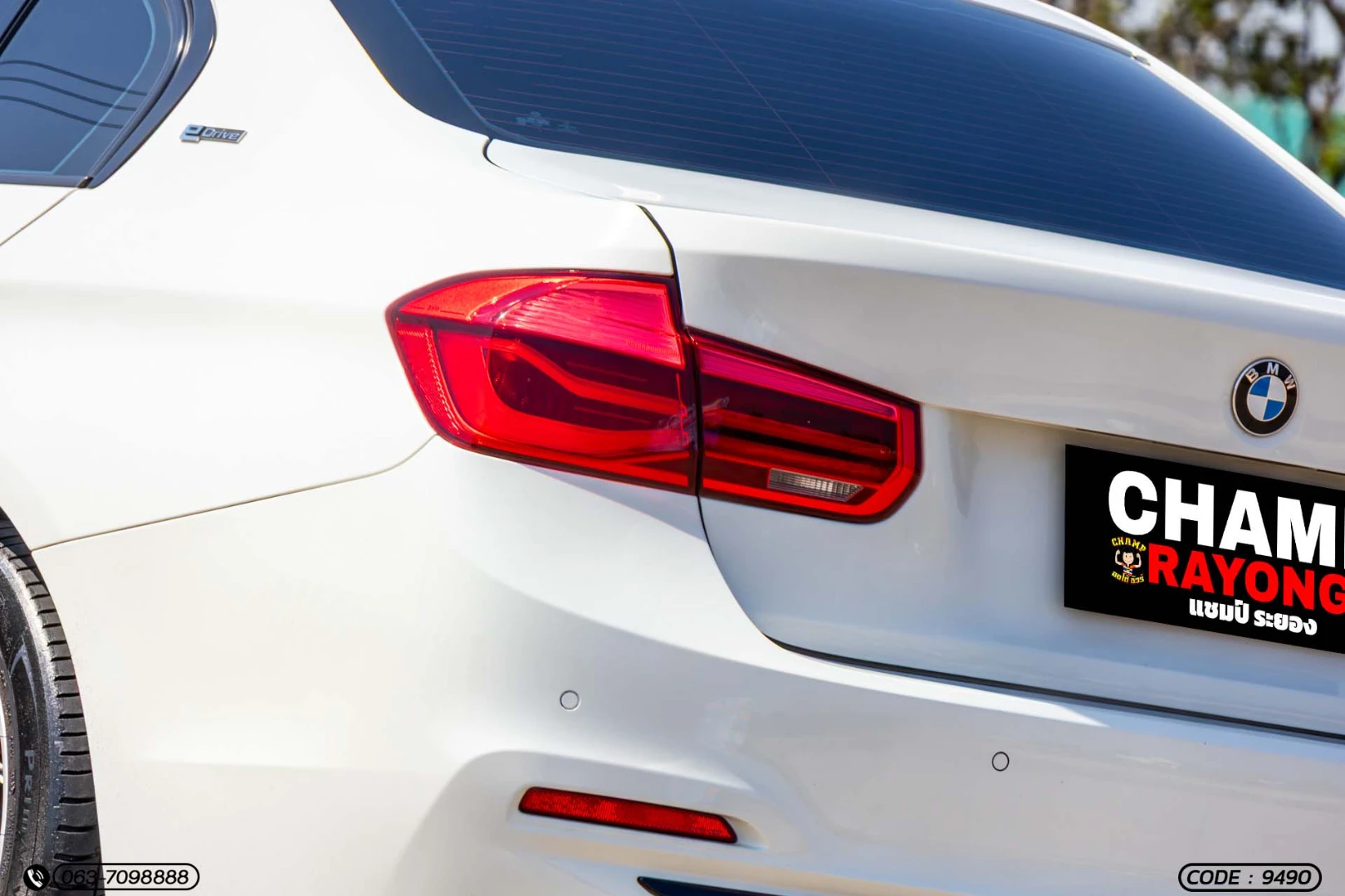 BMW 330E 2.0 ICONIC (CKD) - ภาพย่อที่ 12