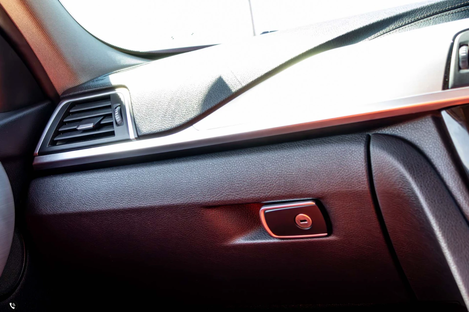 BMW 330E 2.0 ICONIC (CKD) - ภาพย่อที่ 21