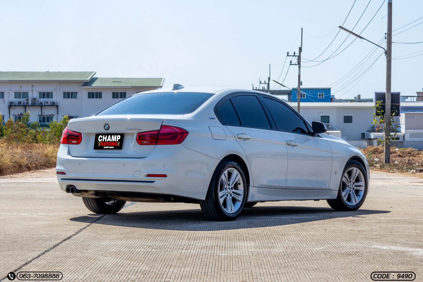 BMW 330E 2.0 ICONIC (CKD) - ภาพย่อที่ 8