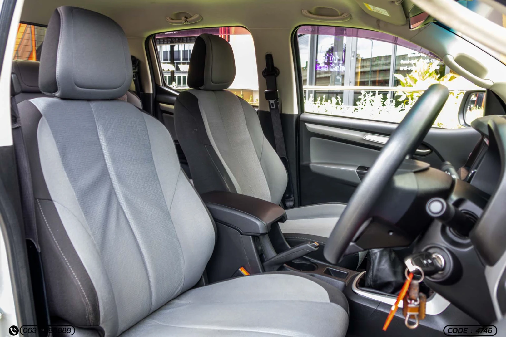 Chevrolet COLORADO NEW C-CAB 2.5 LT Z71 - ภาพย่อที่ 13