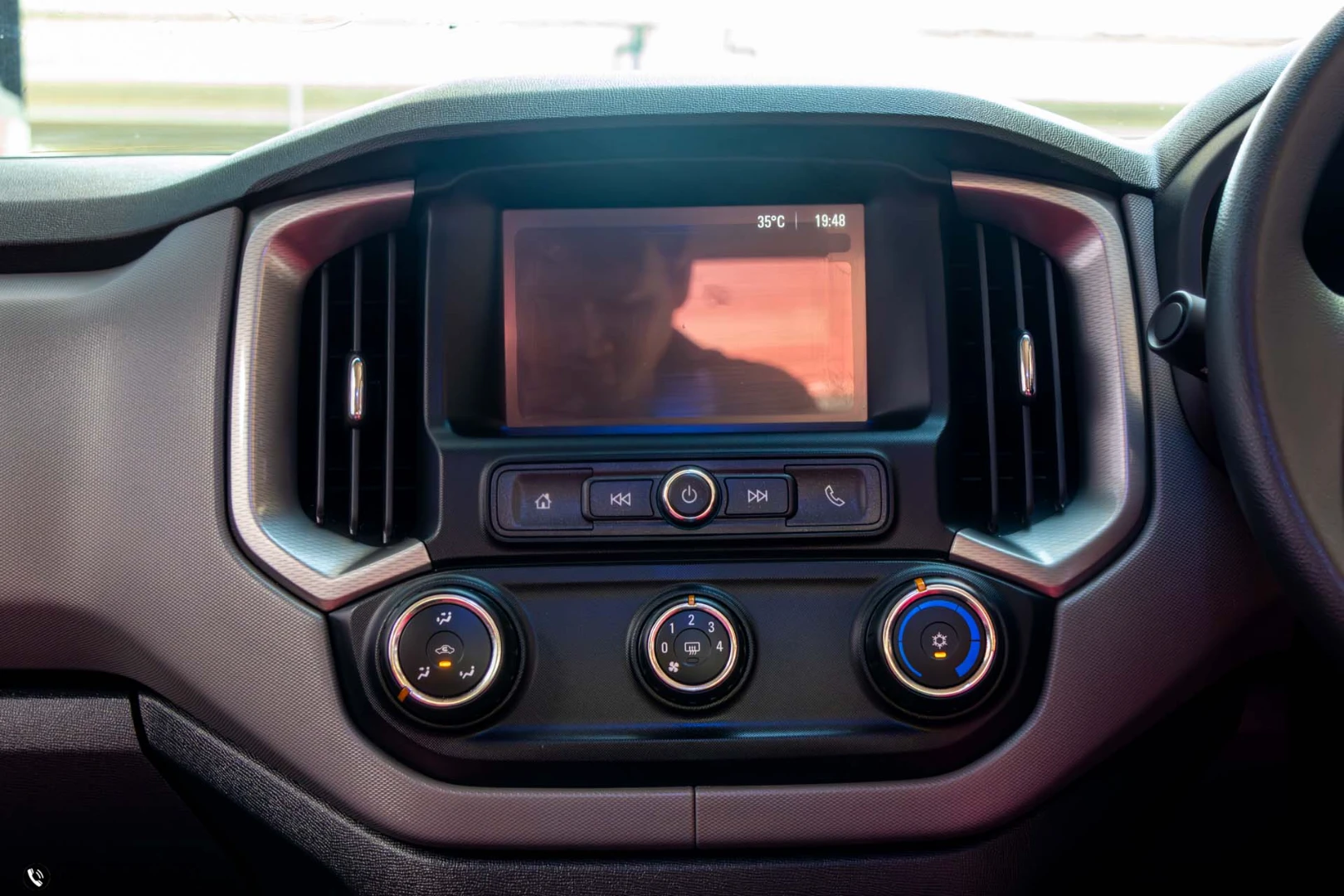 Chevrolet COLORADO NEW C-CAB 2.5 LT - ภาพย่อที่ 18