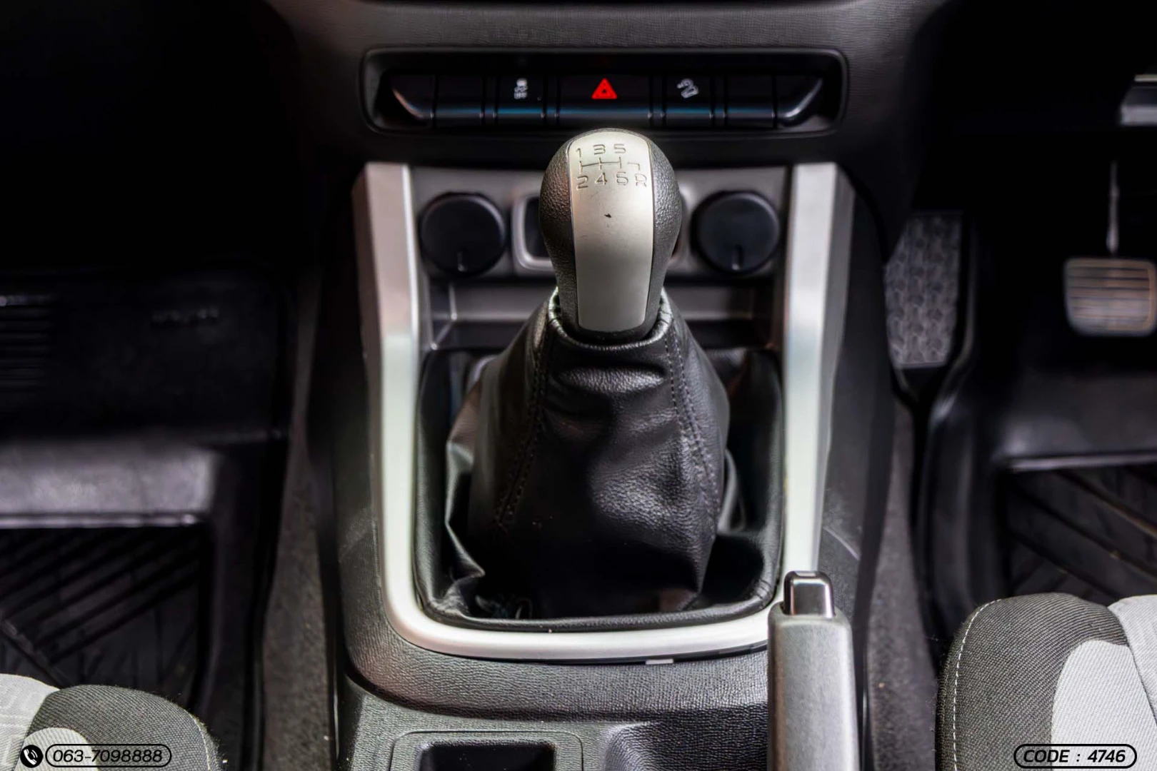 Chevrolet COLORADO NEW C-CAB 2.5 LT Z71 - ภาพย่อที่ 18