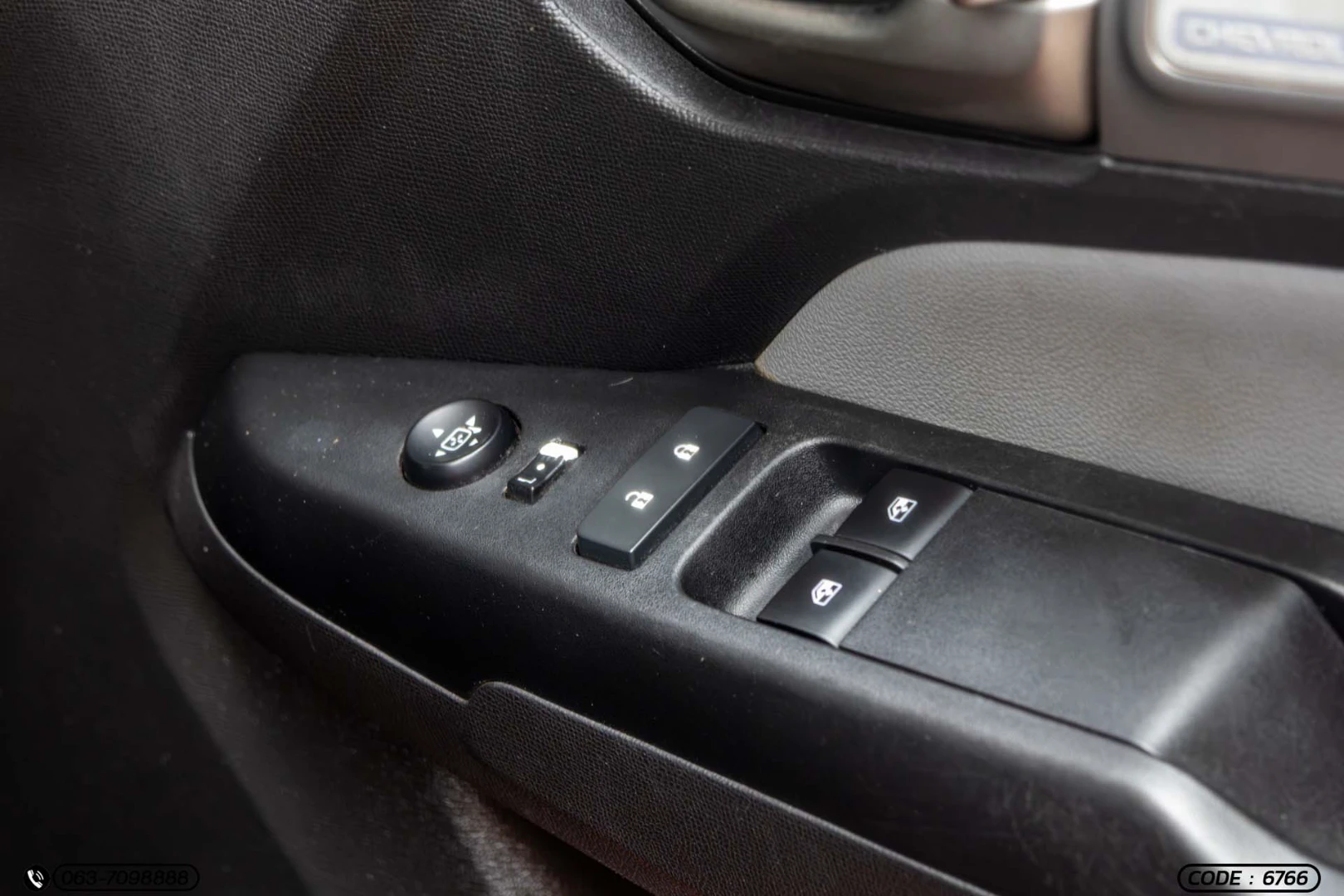 Chevrolet COLORADO NEW X-CAB 2.5 LT - ภาพย่อที่ 20
