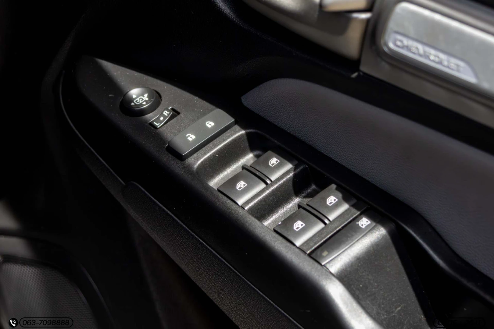 Chevrolet COLORADO NEW C-CAB 2.5 LT - ภาพย่อที่ 21