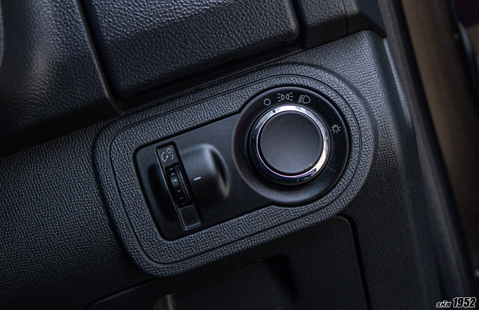 Chevrolet COLORADO NEW X-CAB 2.5 LT - ภาพย่อที่ 19