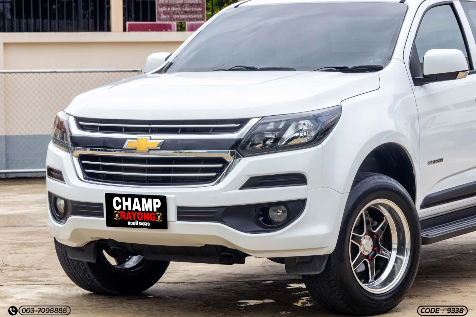 Chevrolet COLORADO NEW X-CAB 2.5 LT Z71 - ภาพย่อที่ 4