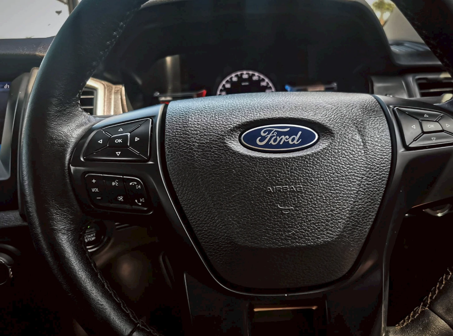 Ford EVEREST 2.0 TURBO TREND (MY18) - ภาพย่อที่ 11