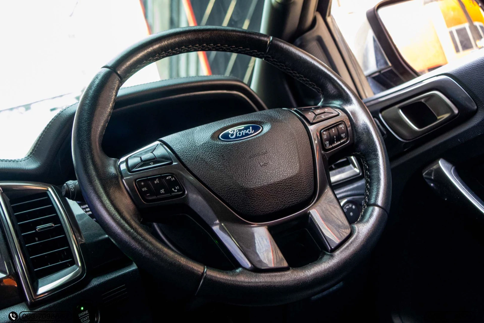 Ford EVEREST 2.0 BI-TURBO TITANIUM+ 4WD (MY18) - ภาพย่อที่ 14