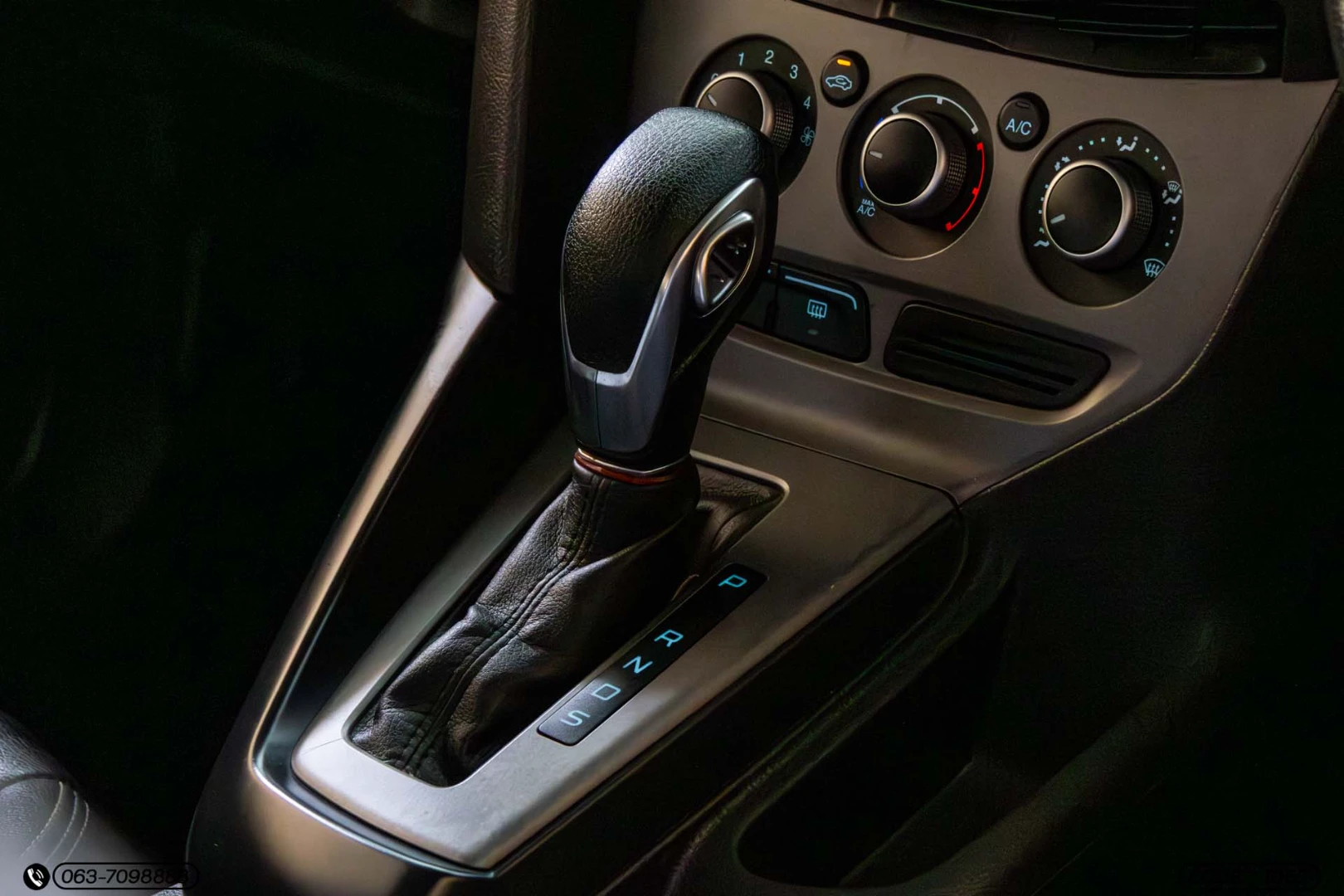 Ford FOCUS 1.6 - ภาพย่อที่ 18