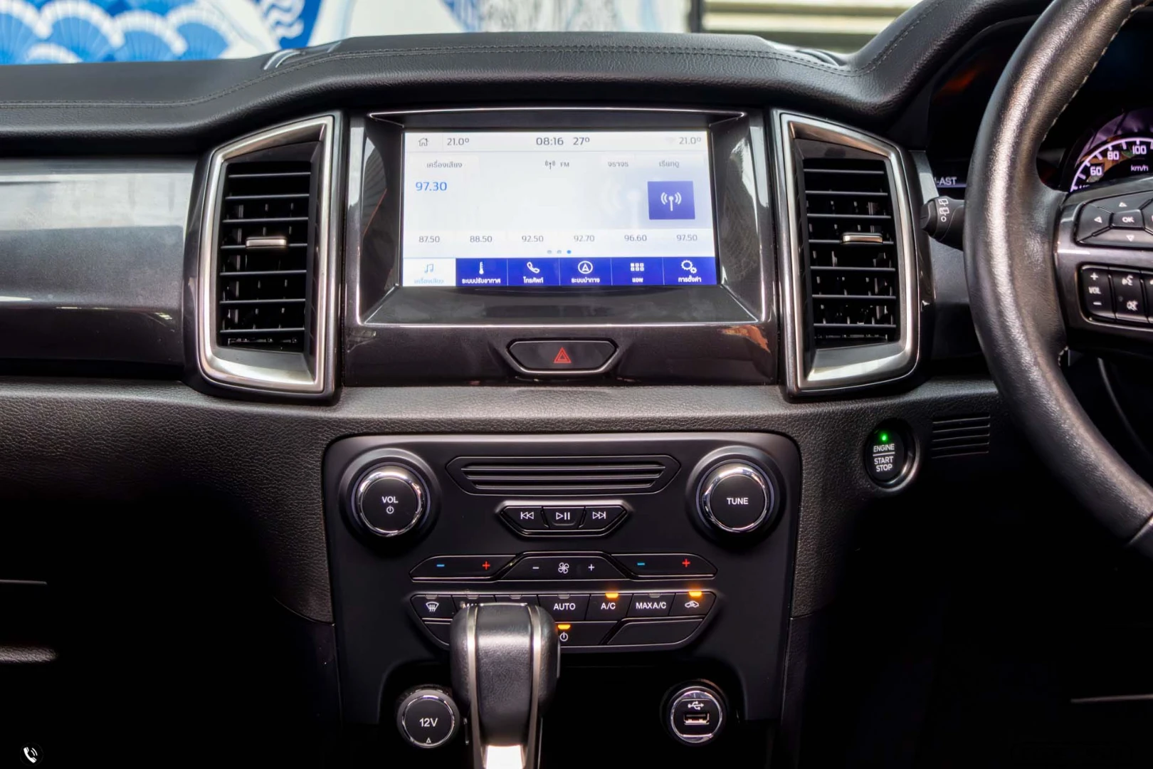 Ford EVEREST 2.0 BI-TURBO TITANIUM+ 4WD (MY22) - ภาพย่อที่ 18