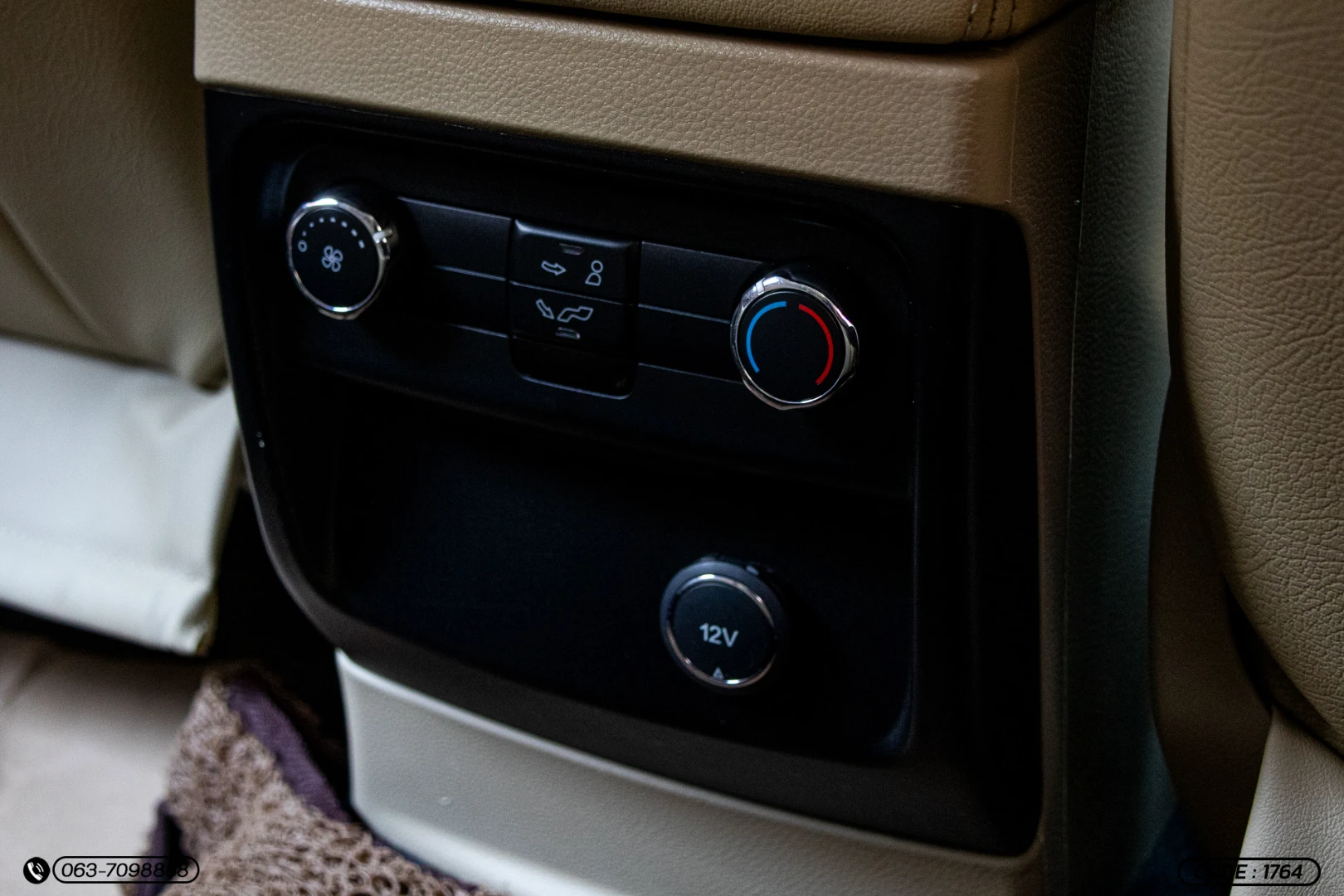 Ford EVEREST 3.2 TITANIUM 4WD (MY15) - ภาพย่อที่ 19