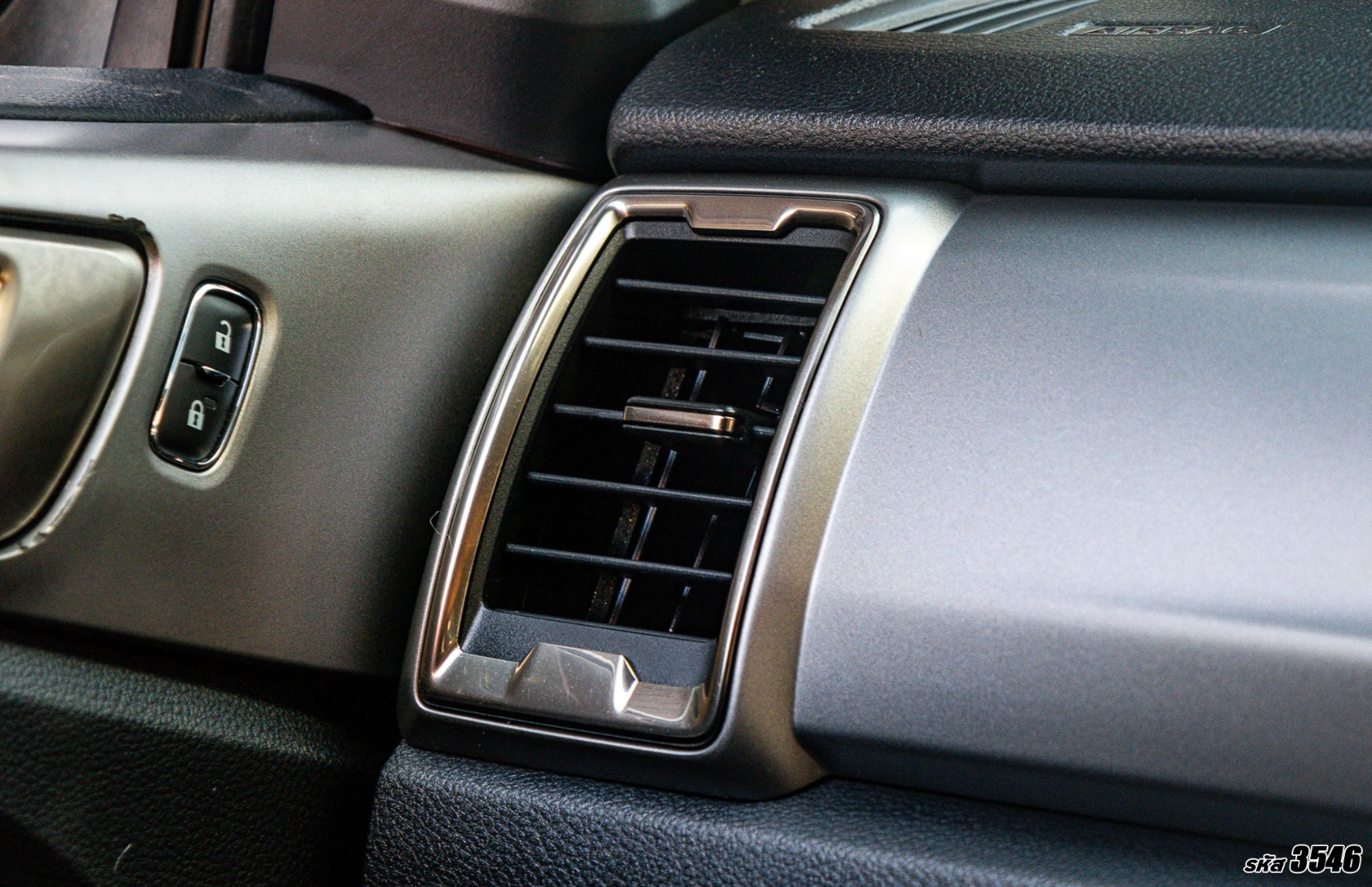 Ford RANGER ALL-NEW DOUBLE CAB 2.2 HI-RIDER XLT (MY18) - ภาพย่อที่ 22