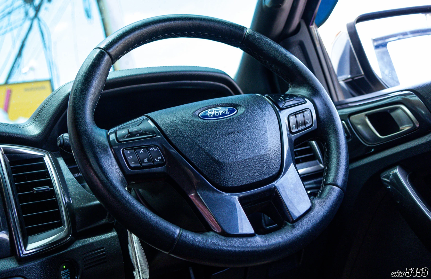 Ford EVEREST 2.0 BI-TURBO TITANIUM+ 4WD (MY18) - ภาพย่อที่ 20