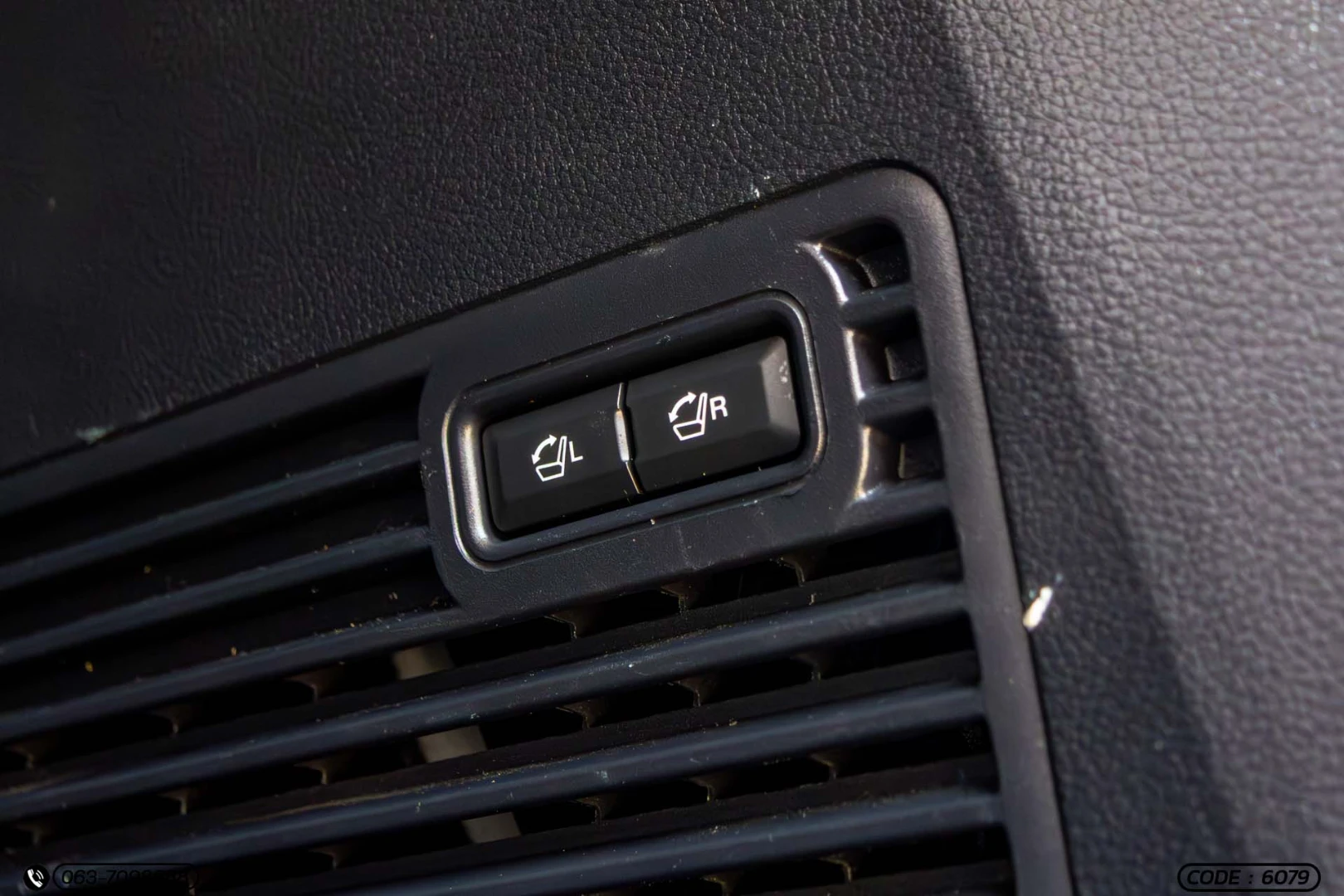 Ford EVEREST 2.0 BI-TURBO TITANIUM+ 4WD (MY18) - ภาพย่อที่ 22