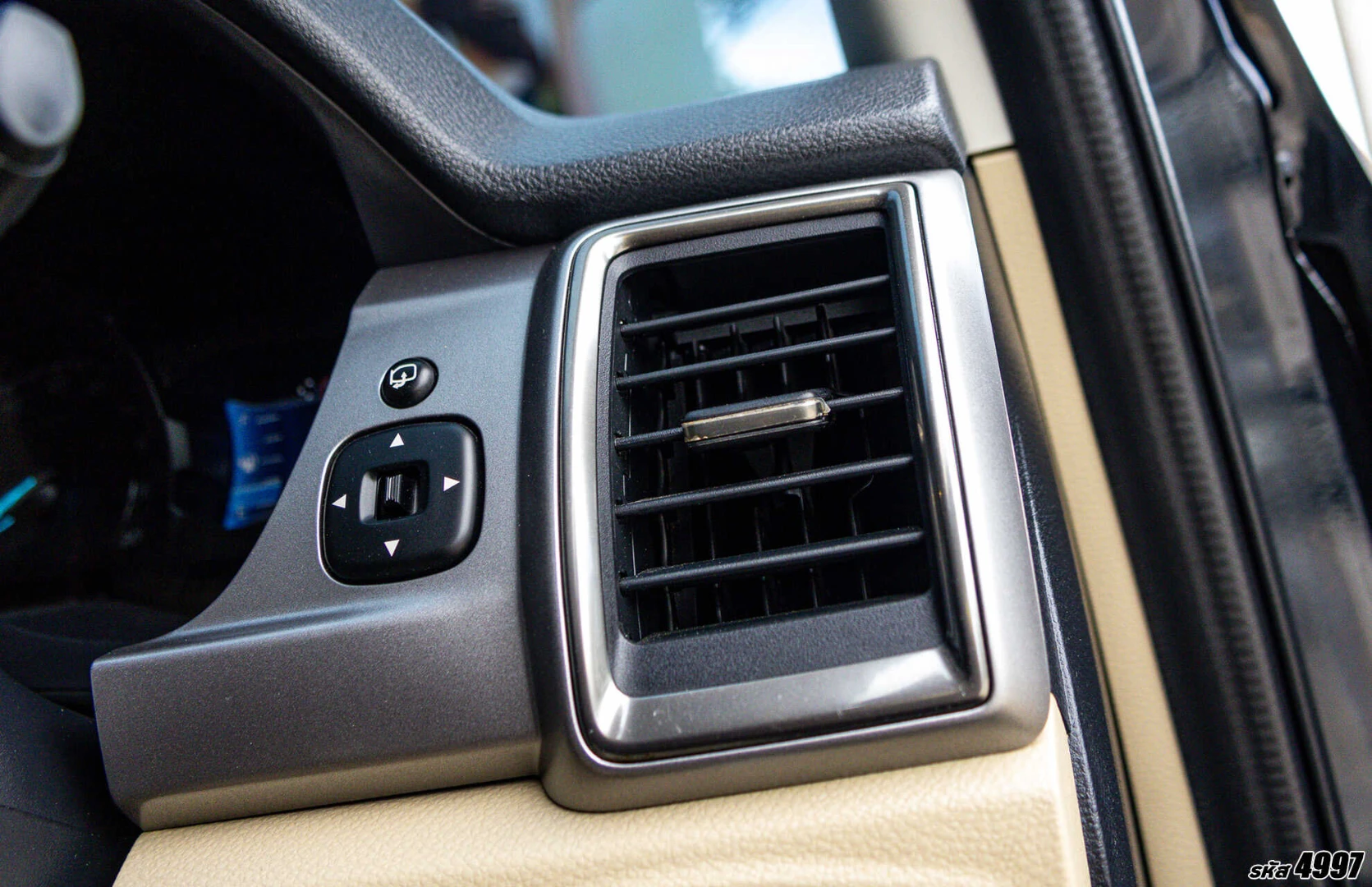 Ford EVEREST 2.2 TITANIUM (MY15) - ภาพย่อที่ 25