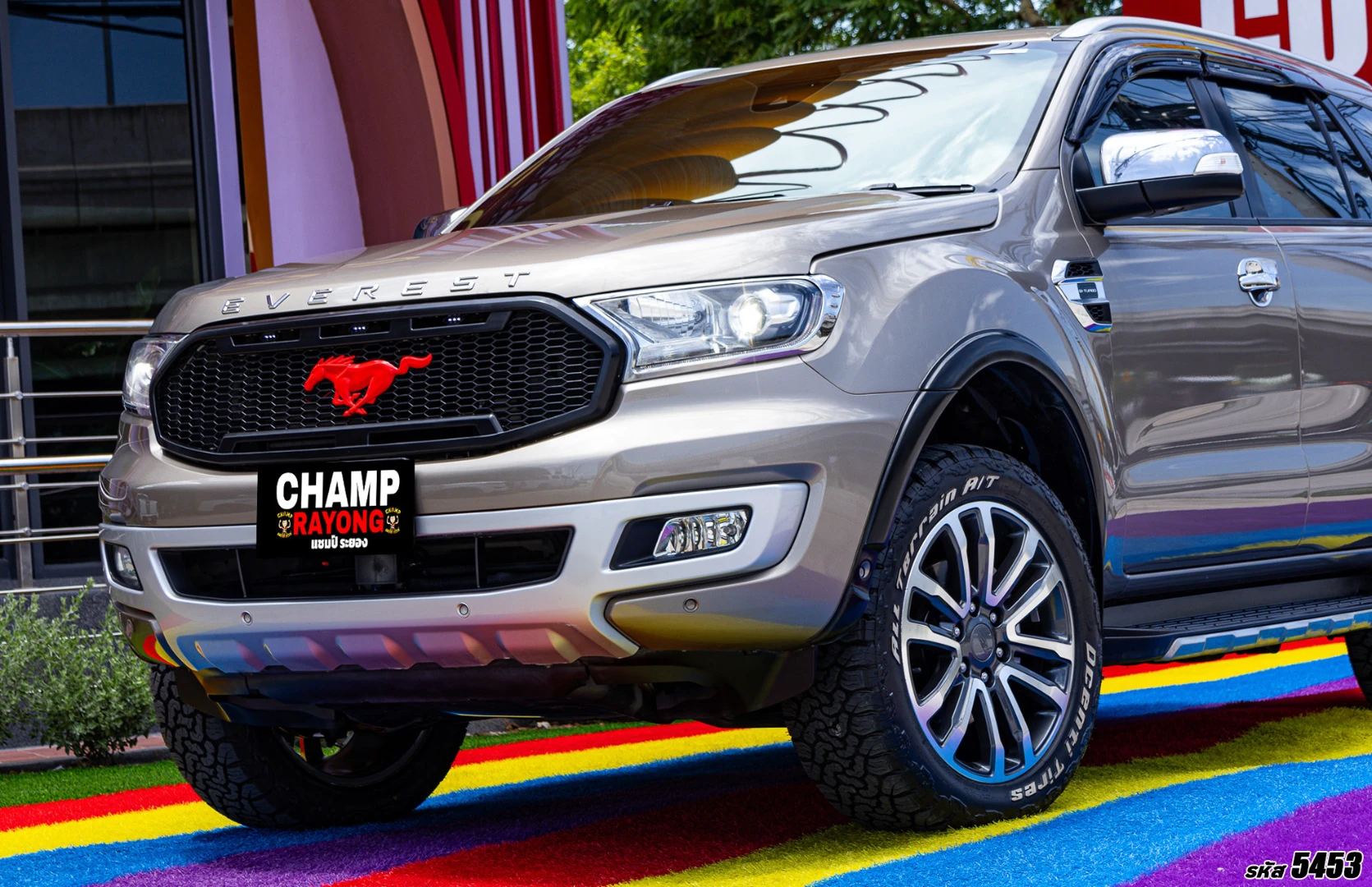 Ford EVEREST 2.0 BI-TURBO TITANIUM+ 4WD (MY18) - ภาพย่อที่ 3
