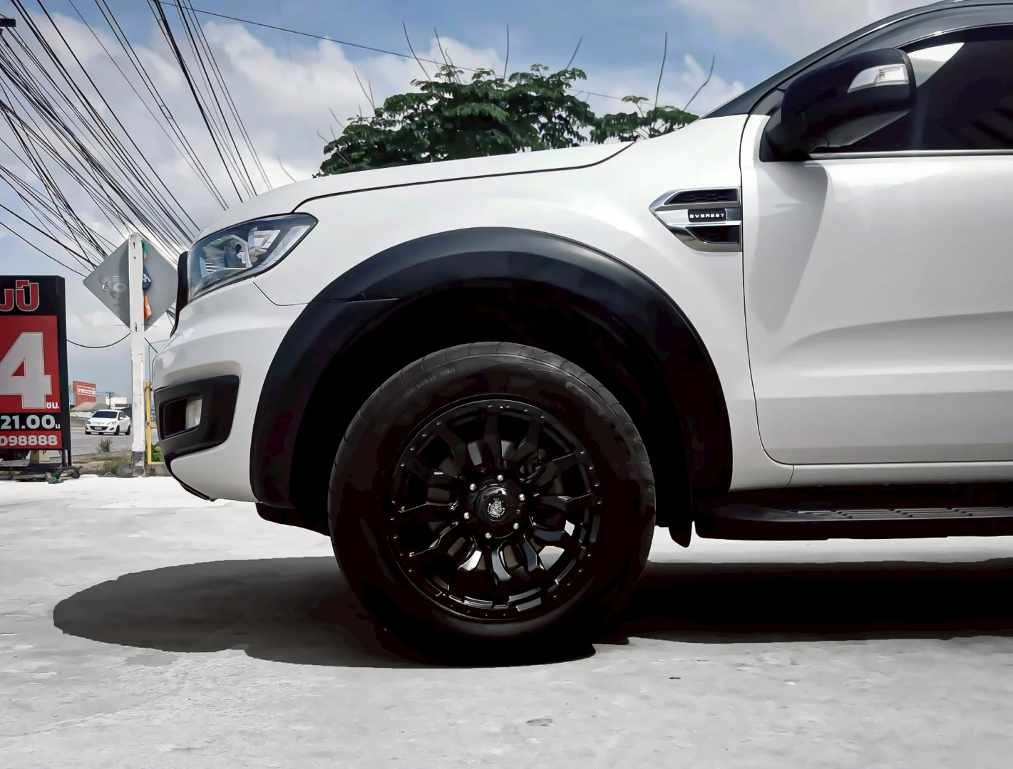 Ford EVEREST 2.0 TURBO TREND (MY18) - ภาพย่อที่ 4