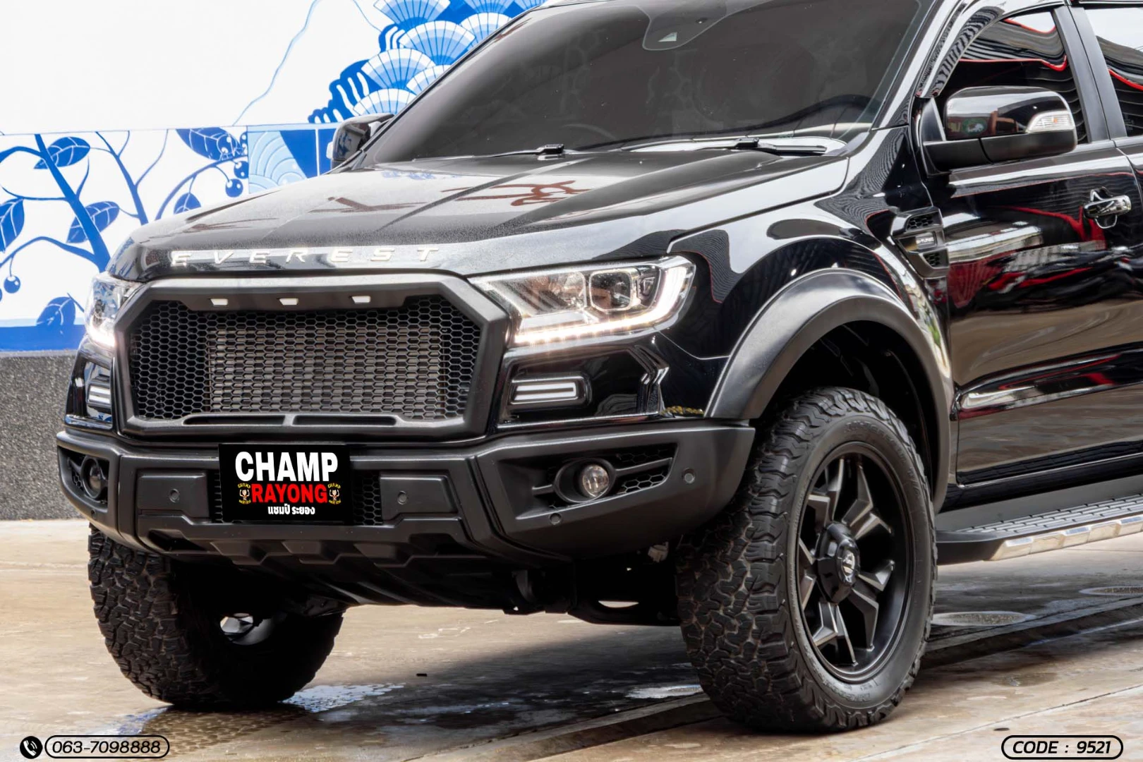 Ford EVEREST 2.0 BI-TURBO TITANIUM+ 4WD (MY22) - ภาพย่อที่ 3
