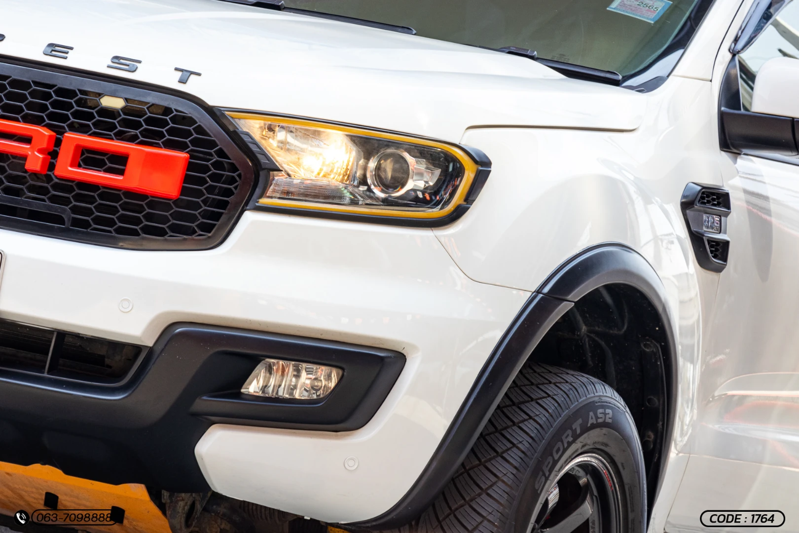 Ford EVEREST 3.2 TITANIUM 4WD (MY15) - ภาพย่อที่ 4