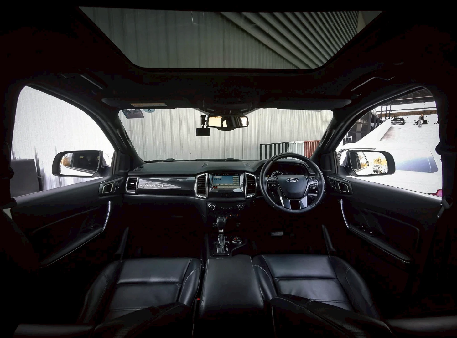 Ford EVEREST 2.0 BI-TURBO TITANIUM+ 4WD (MY18) - ภาพย่อที่ 6