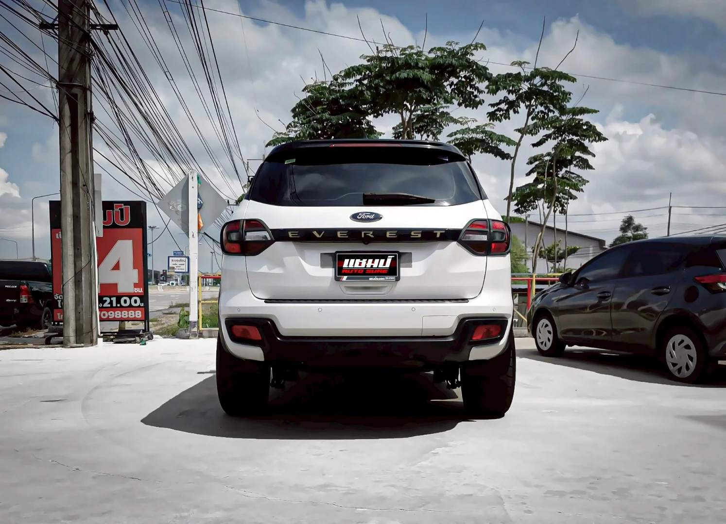 Ford EVEREST 2.0 TURBO TREND (MY18) - ภาพย่อที่ 6