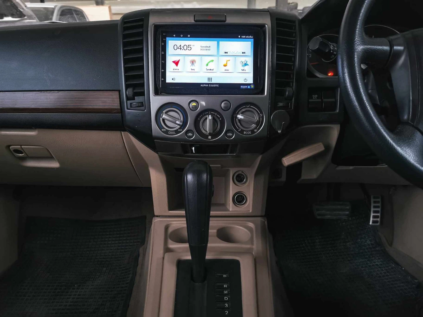 Ford EVEREST 3.0 LTD 4WD NAVI (MY12) - ภาพย่อที่ 8