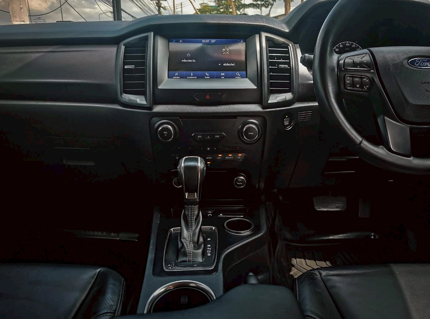 Ford EVEREST 2.0 TURBO TREND (MY18) - ภาพย่อที่ 8