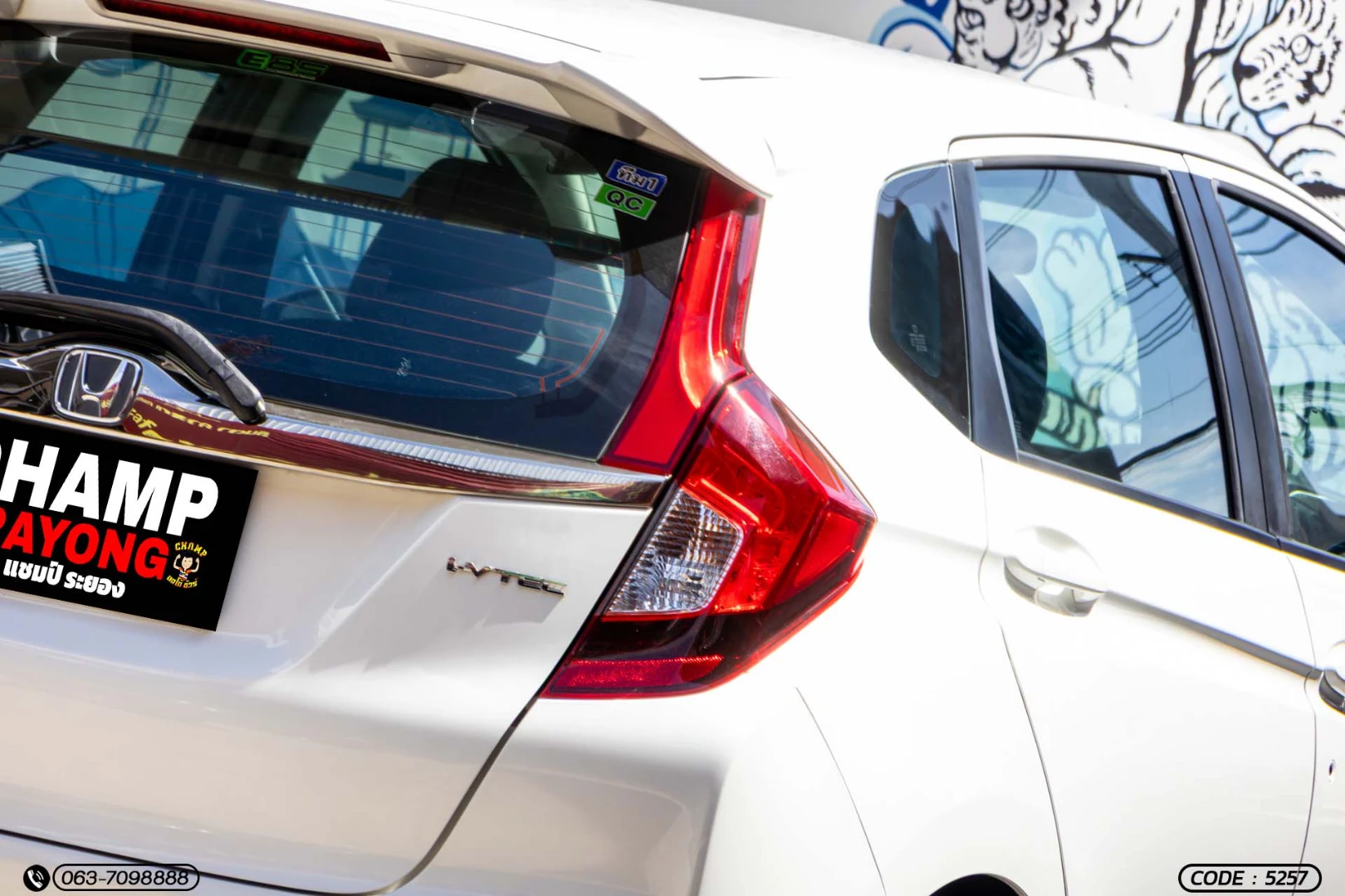Honda JAZZ 1.5 SV (MY14) - ภาพย่อที่ 10