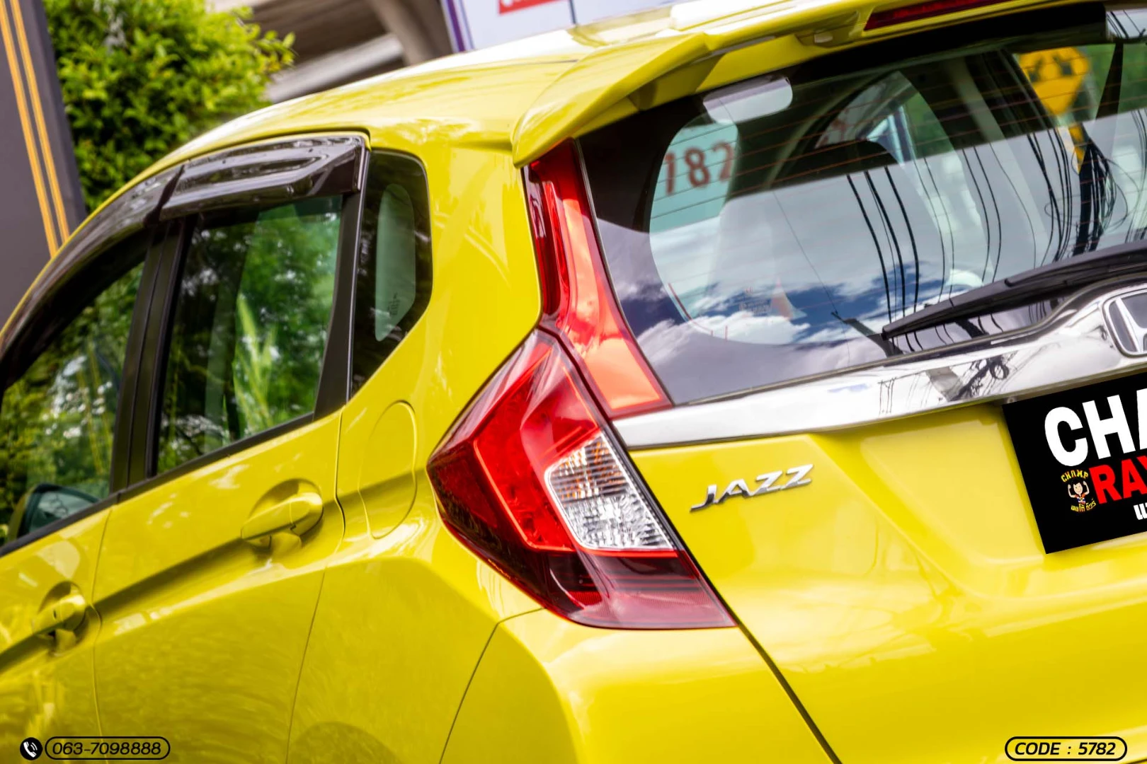 Honda JAZZ 1.5 SV (MY14) - ภาพย่อที่ 10