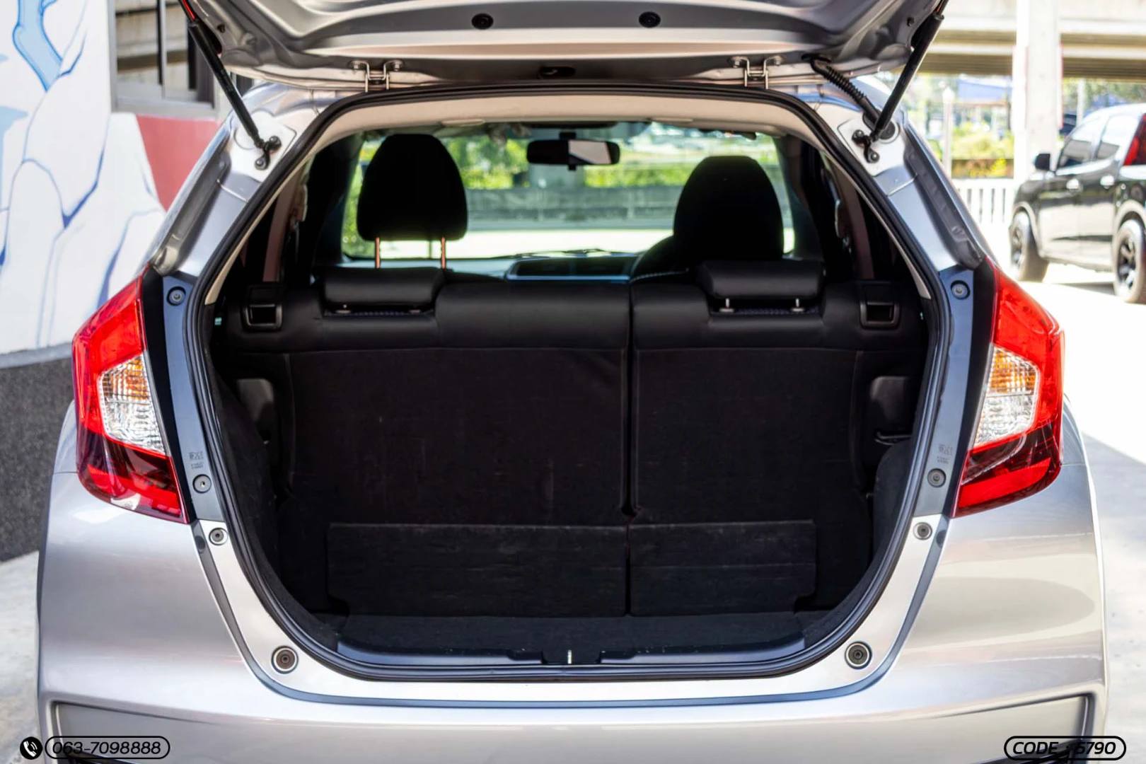 Honda JAZZ 1.5 V (MY14) (MNC) - ภาพย่อที่ 11