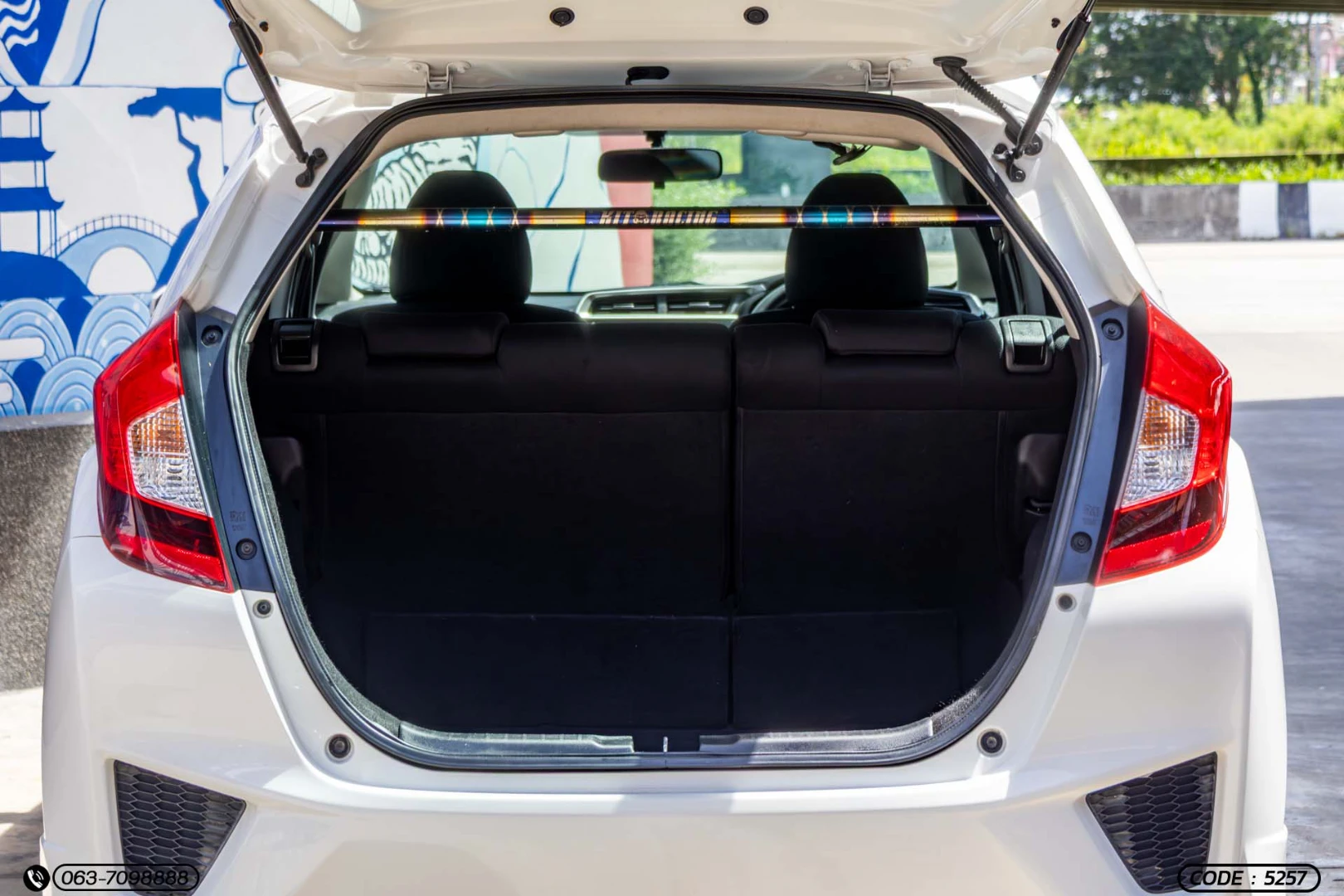 Honda JAZZ 1.5 SV (MY14) - ภาพย่อที่ 11