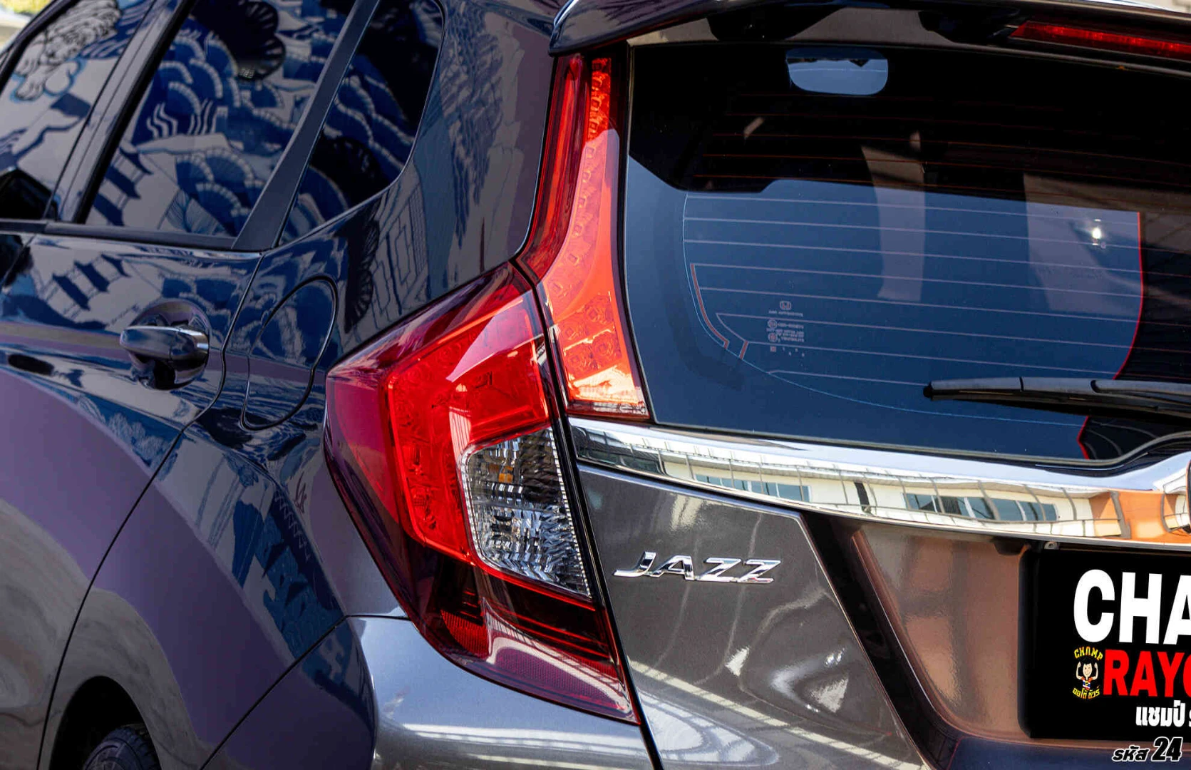 Honda JAZZ 1.5 SV (MY14) - ภาพย่อที่ 9