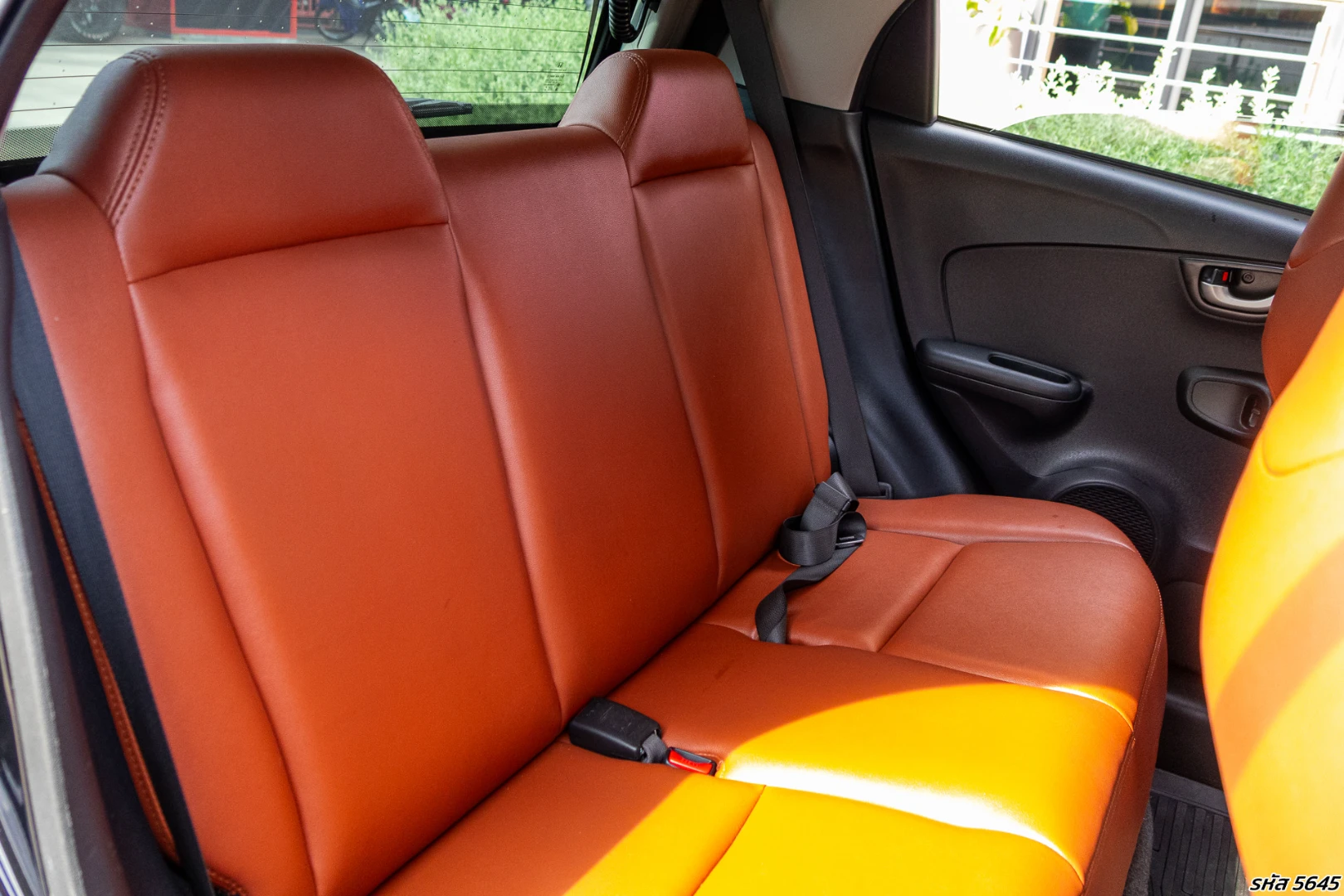 Honda BRIO 1.2 V (MNC) - ภาพย่อที่ 12