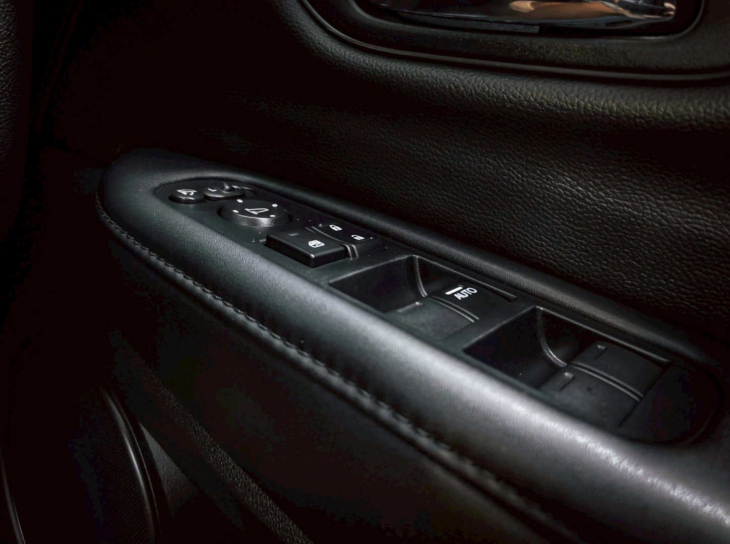 Honda HR-V 1.8 E (MNC) - ภาพย่อที่ 13