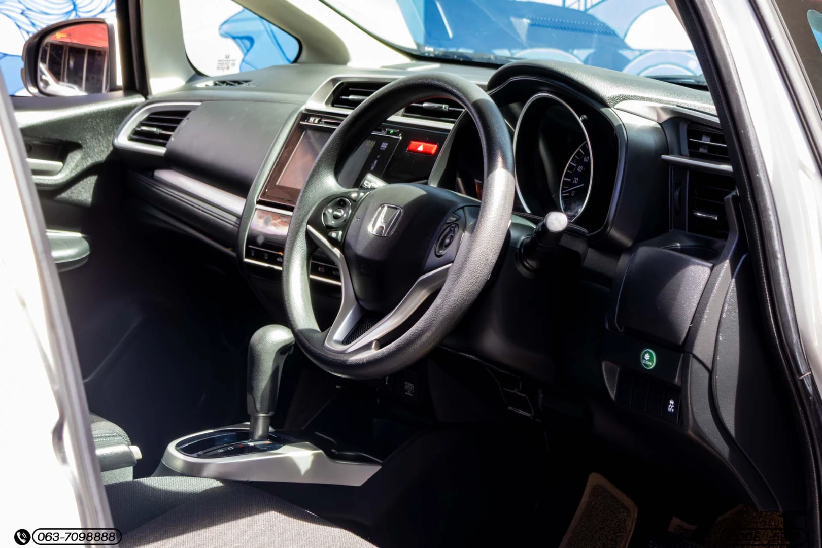 Honda JAZZ 1.5 SV (MY14) - ภาพย่อที่ 12