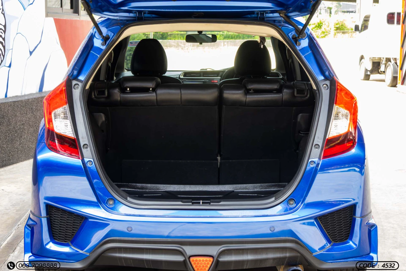 Honda JAZZ 1.5 SV (MY14) - ภาพย่อที่ 12