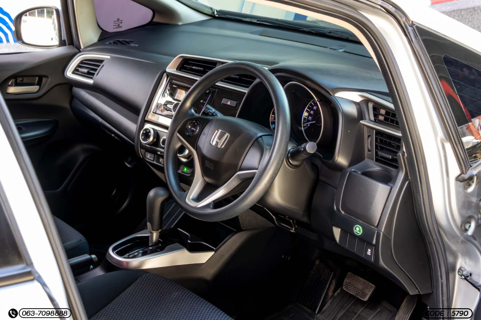 Honda JAZZ 1.5 V (MY14) (MNC) - ภาพย่อที่ 13