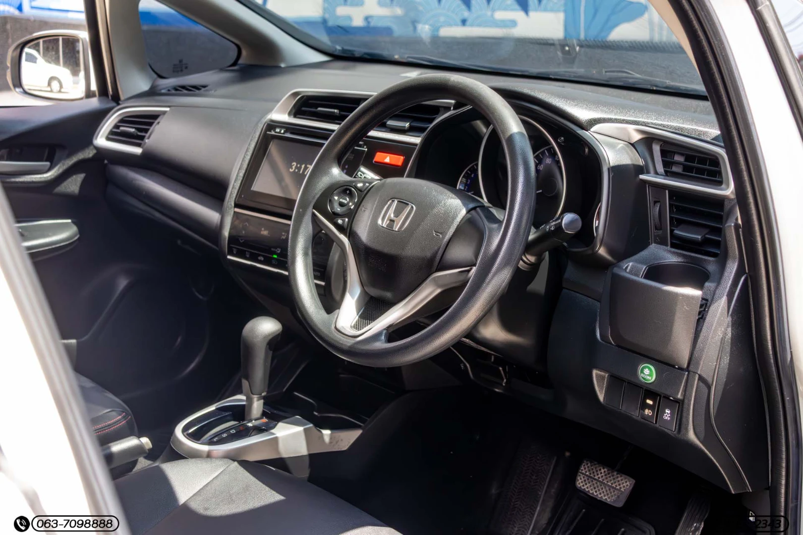 Honda JAZZ 1.5 V+ (MY14) - ภาพย่อที่ 13