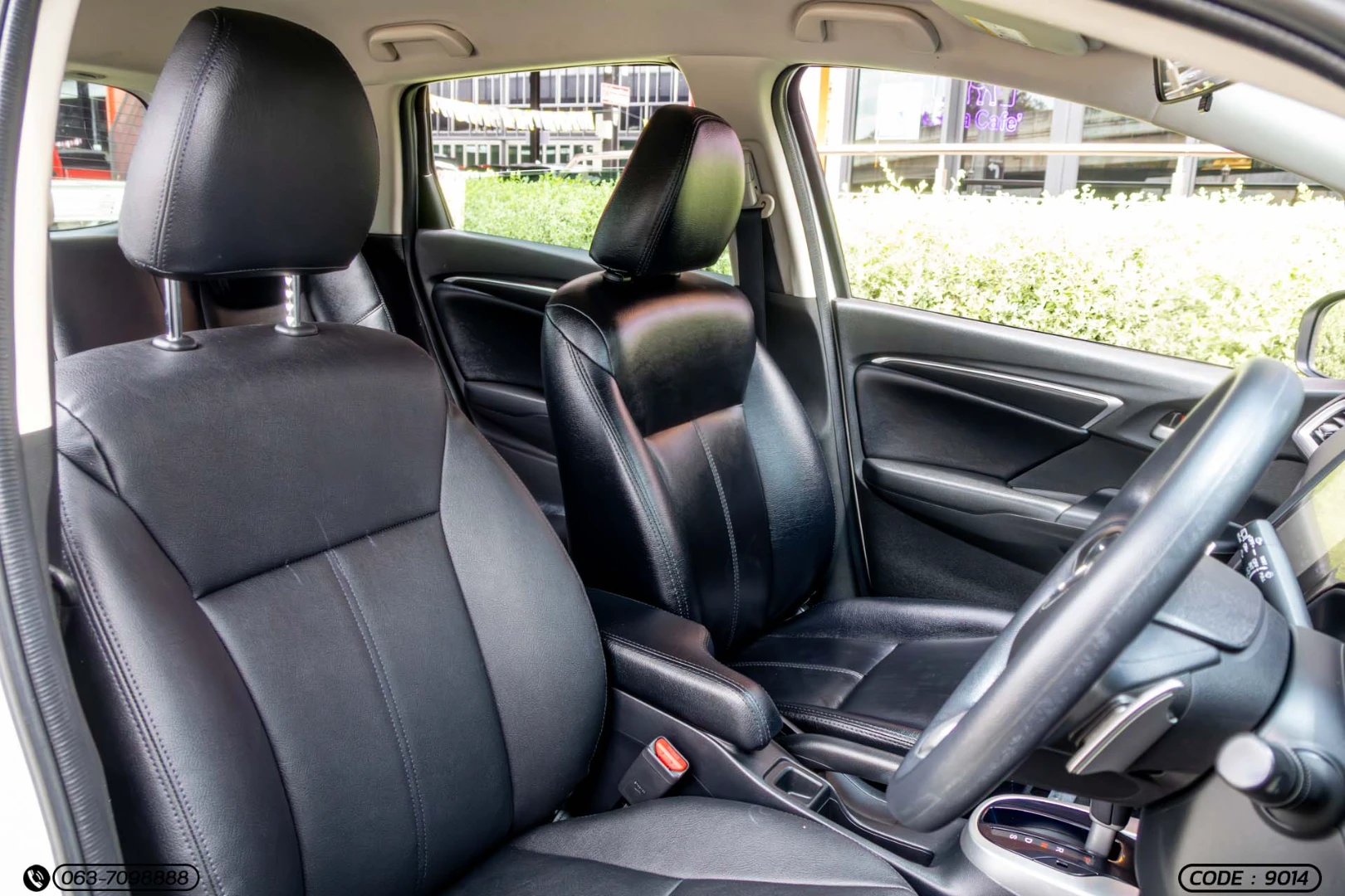Honda JAZZ 1.5 SV (MY14) - ภาพย่อที่ 14
