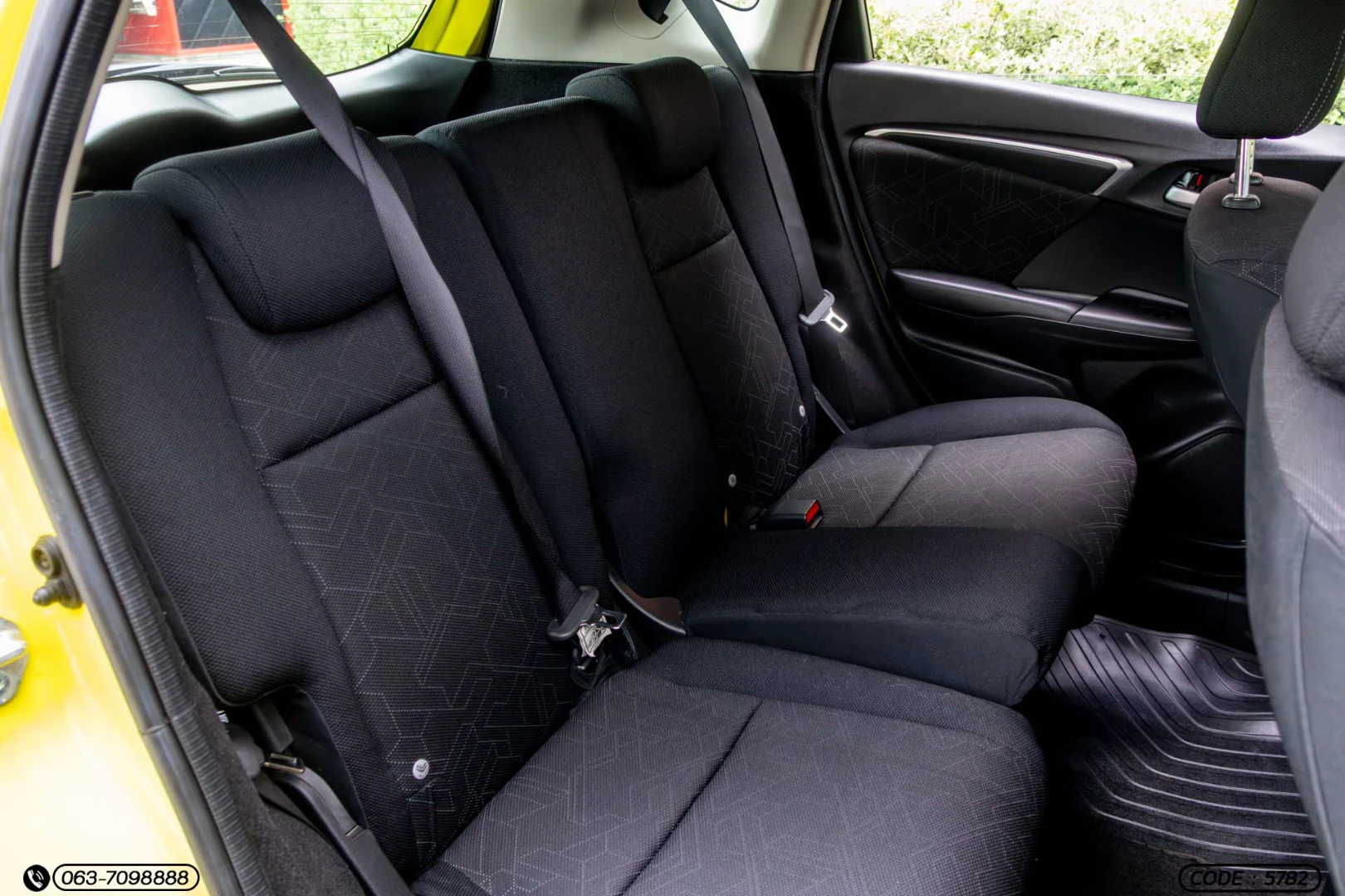 Honda JAZZ 1.5 SV (MY14) - ภาพย่อที่ 15