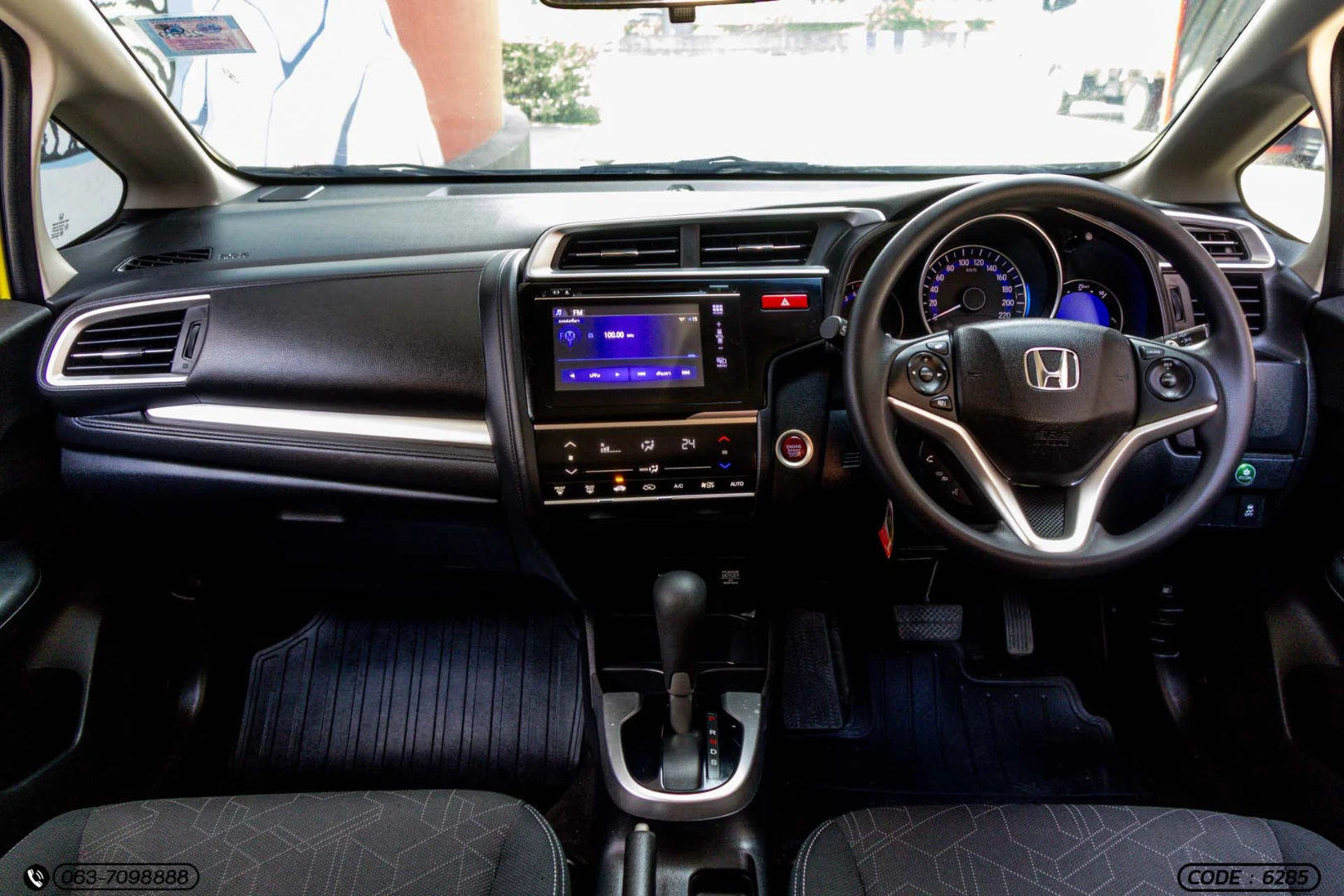 Honda JAZZ 1.5 SV+ (MY14) - ภาพย่อที่ 16