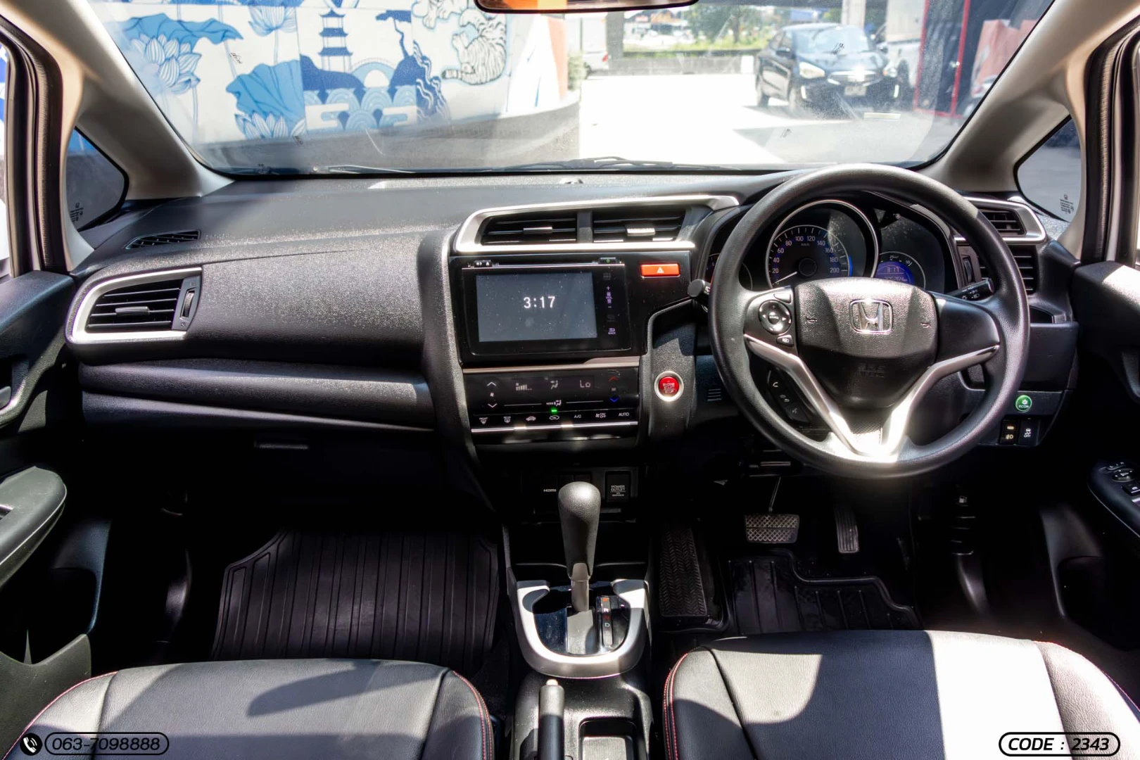 Honda JAZZ 1.5 V+ (MY14) - ภาพย่อที่ 16