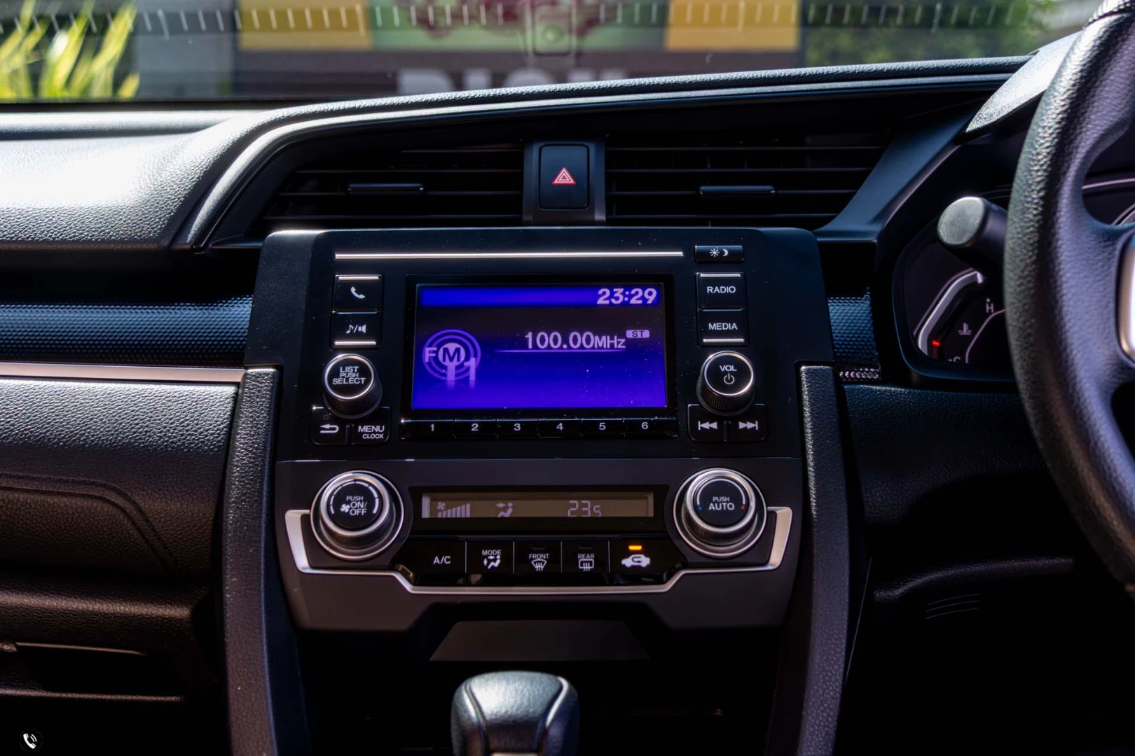 Honda CIVIC FC 1.8 E (MY18) - ภาพย่อที่ 17