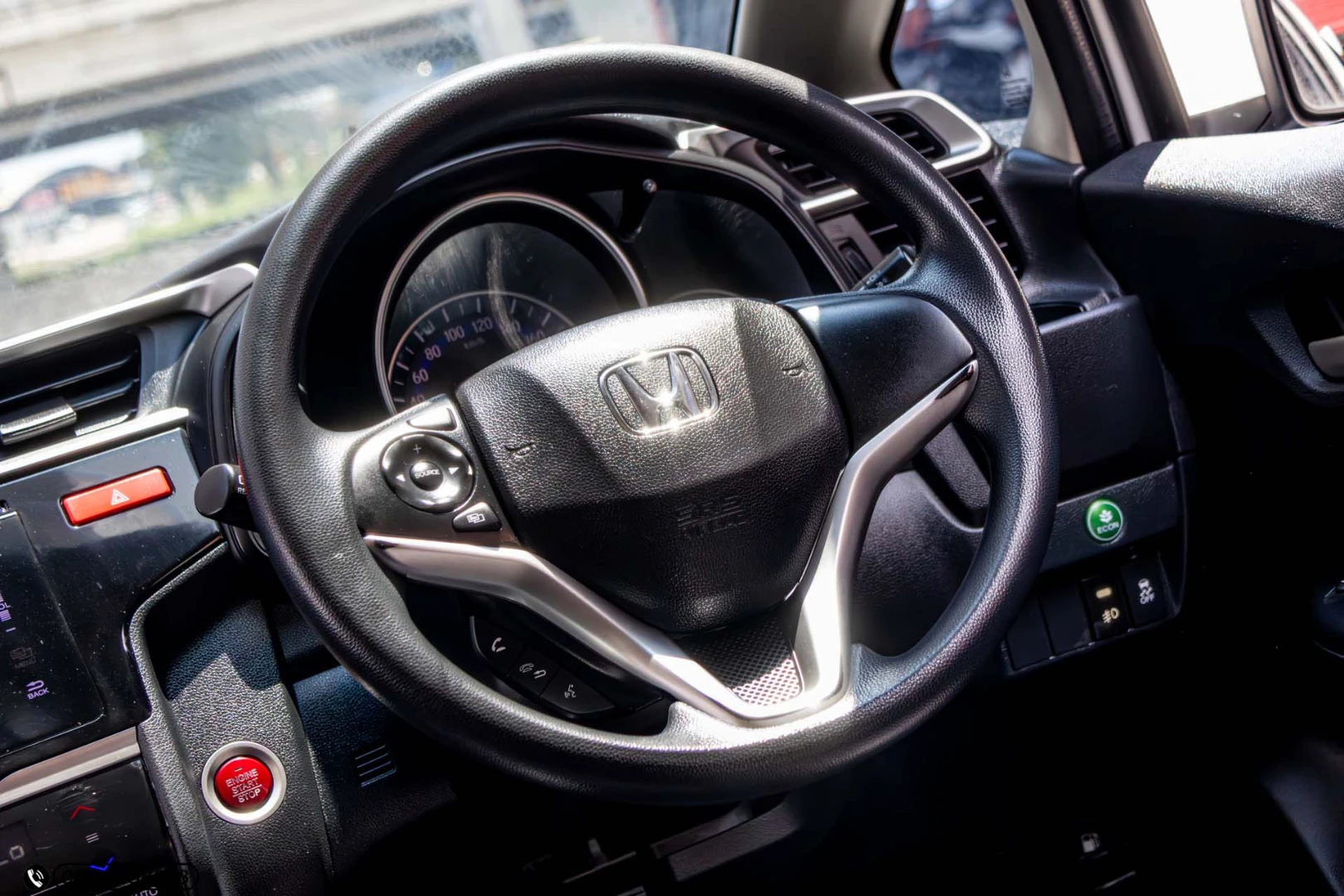 Honda JAZZ 1.5 V+ (MY14) - ภาพย่อที่ 17